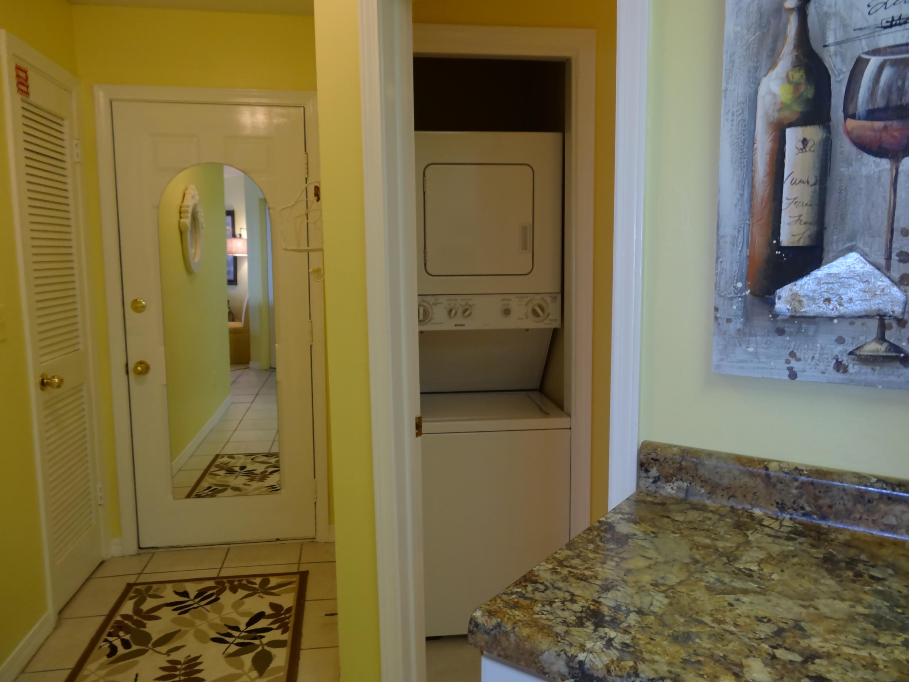 BAYSIDE VILLAS CONDO - Residential