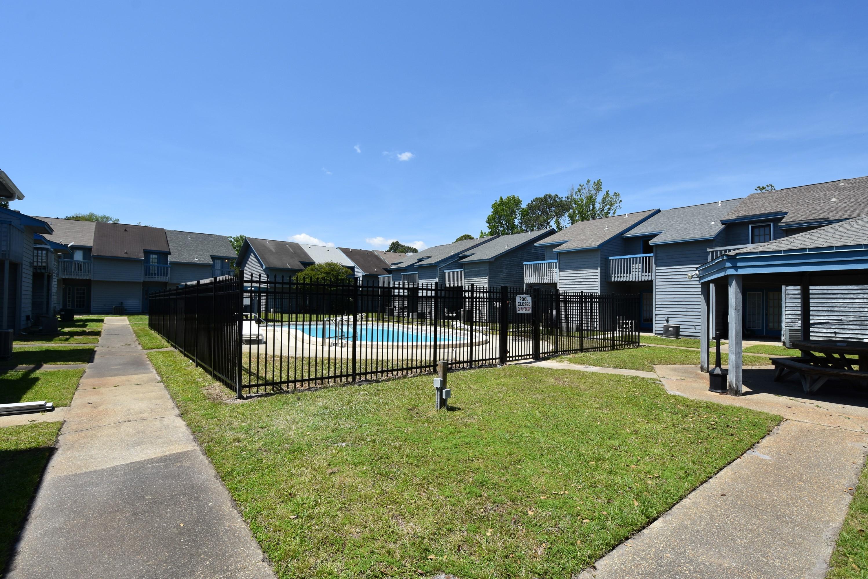 BROWNSVILLE STATION 3 - Residential