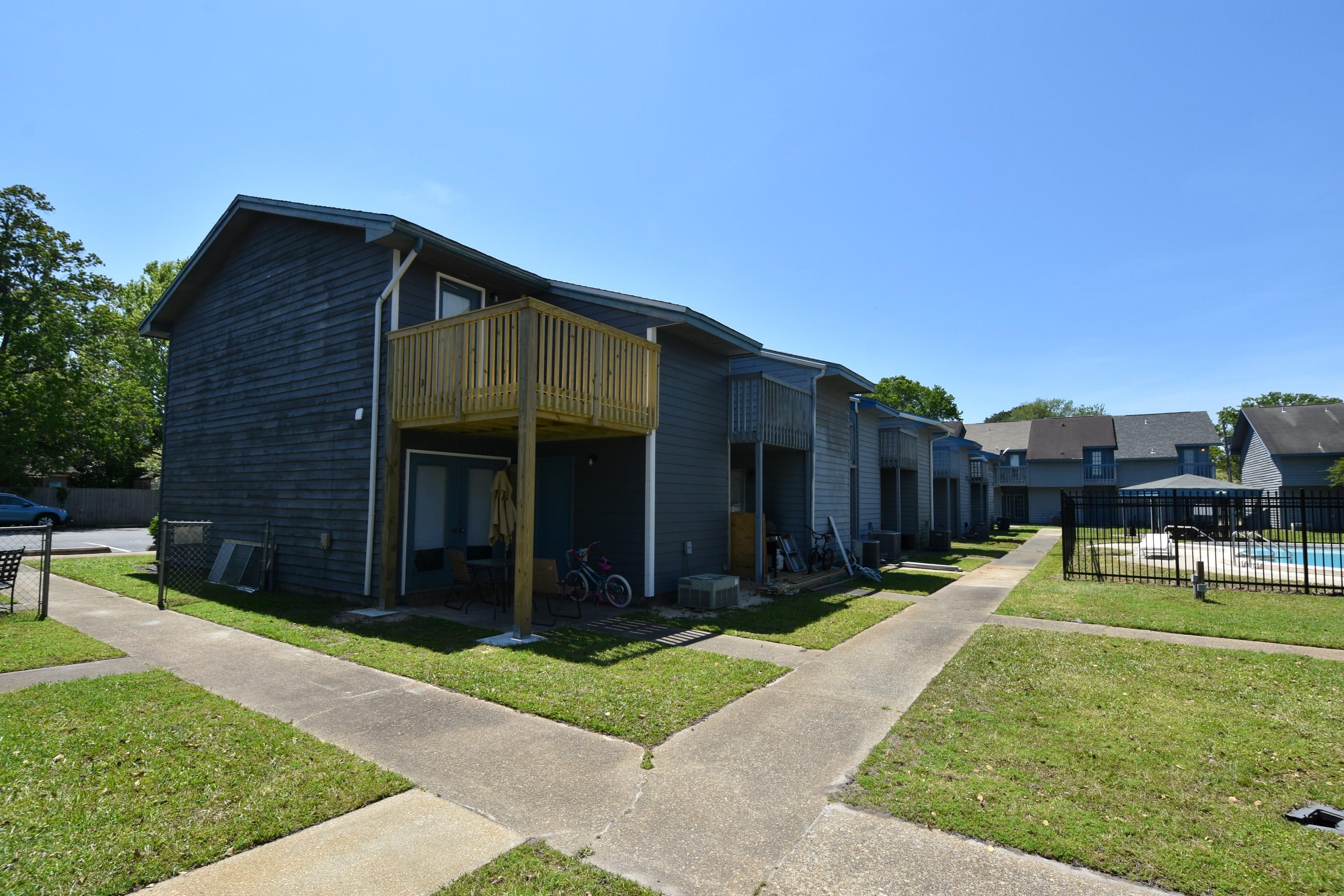 BROWNSVILLE STATION 3 - Residential