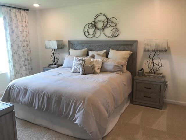 LAKERIDGE EST - Residential