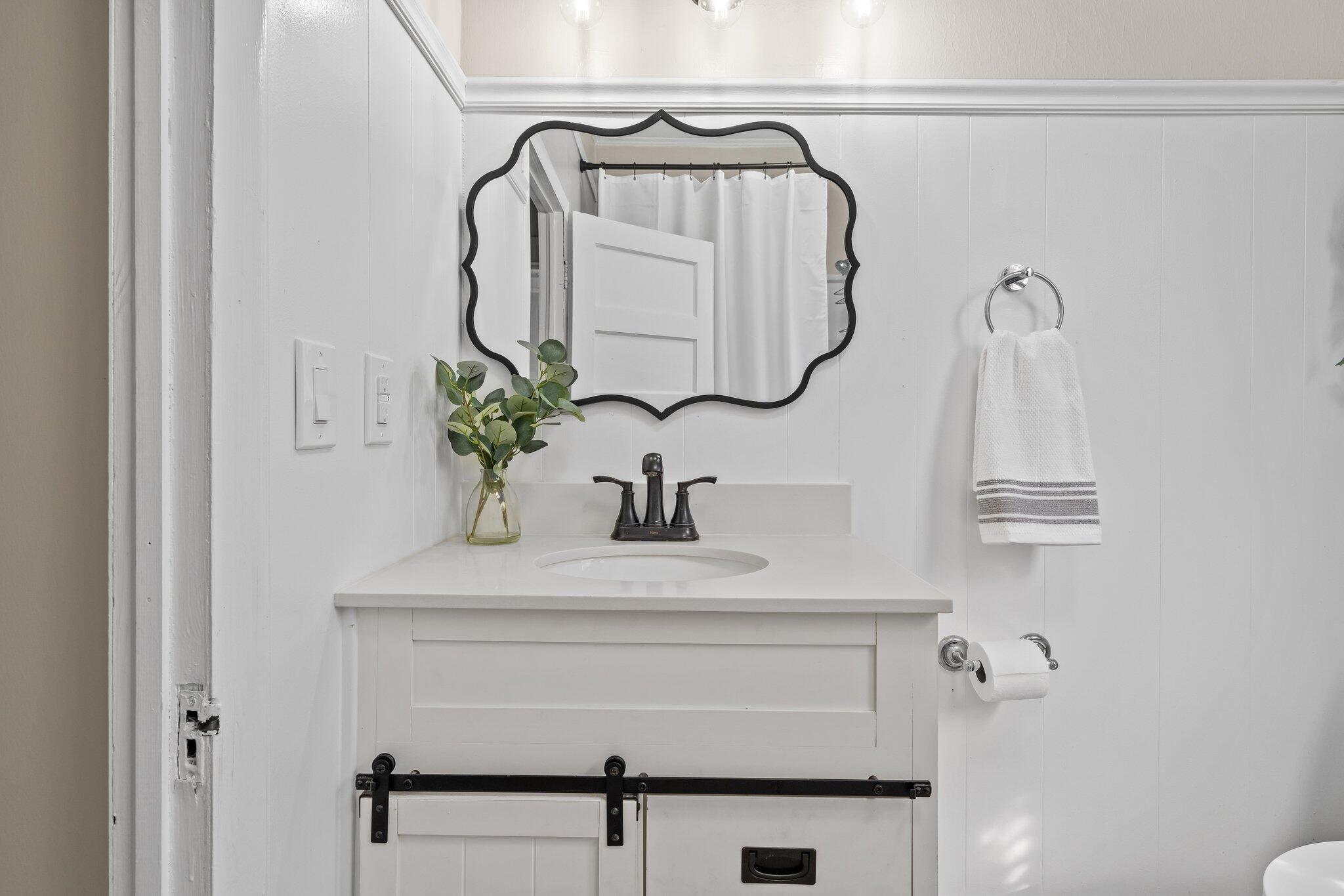 NO RECORDED SUBDIVISION - Residential