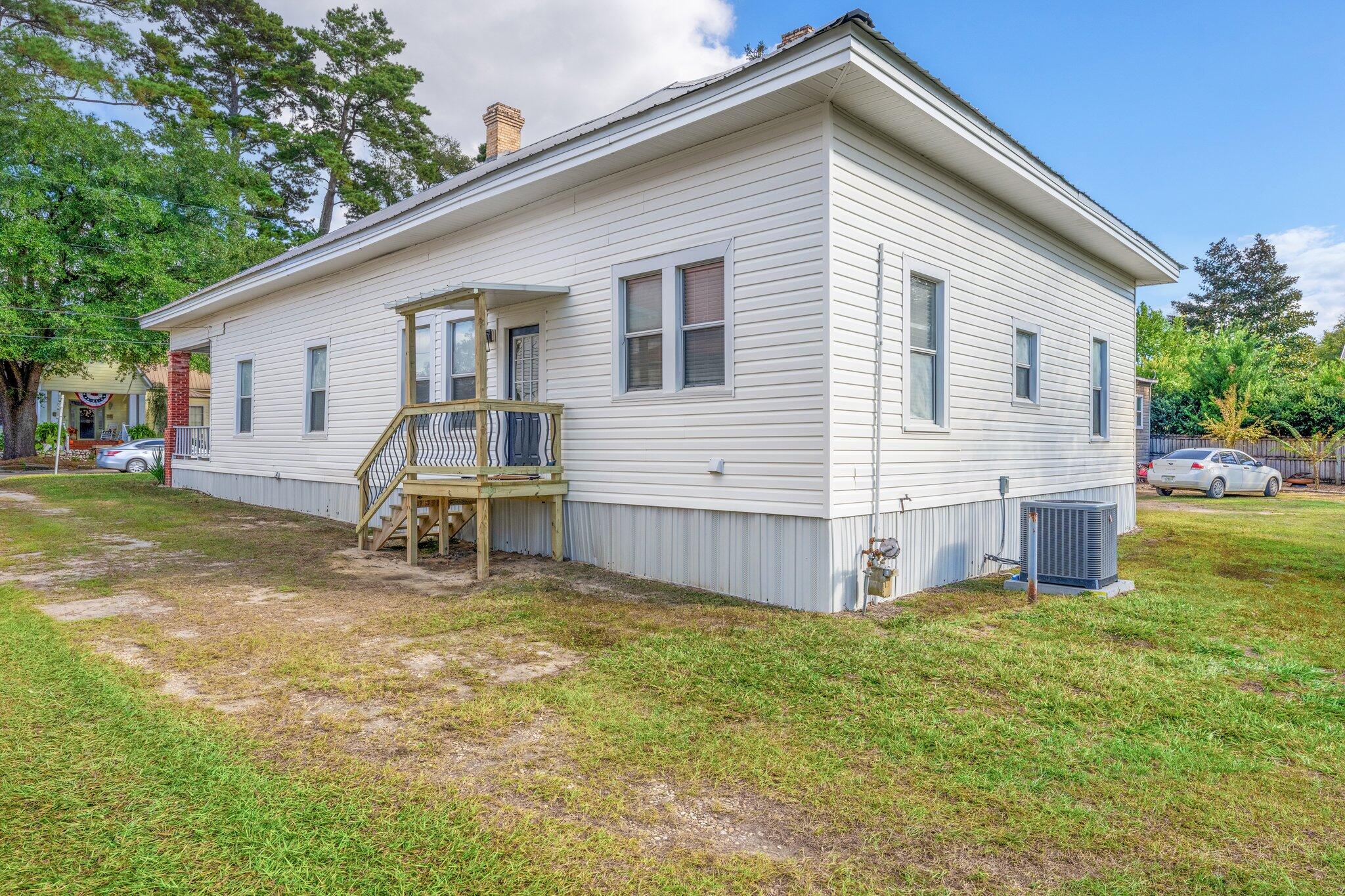 NO RECORDED SUBDIVISION - Residential