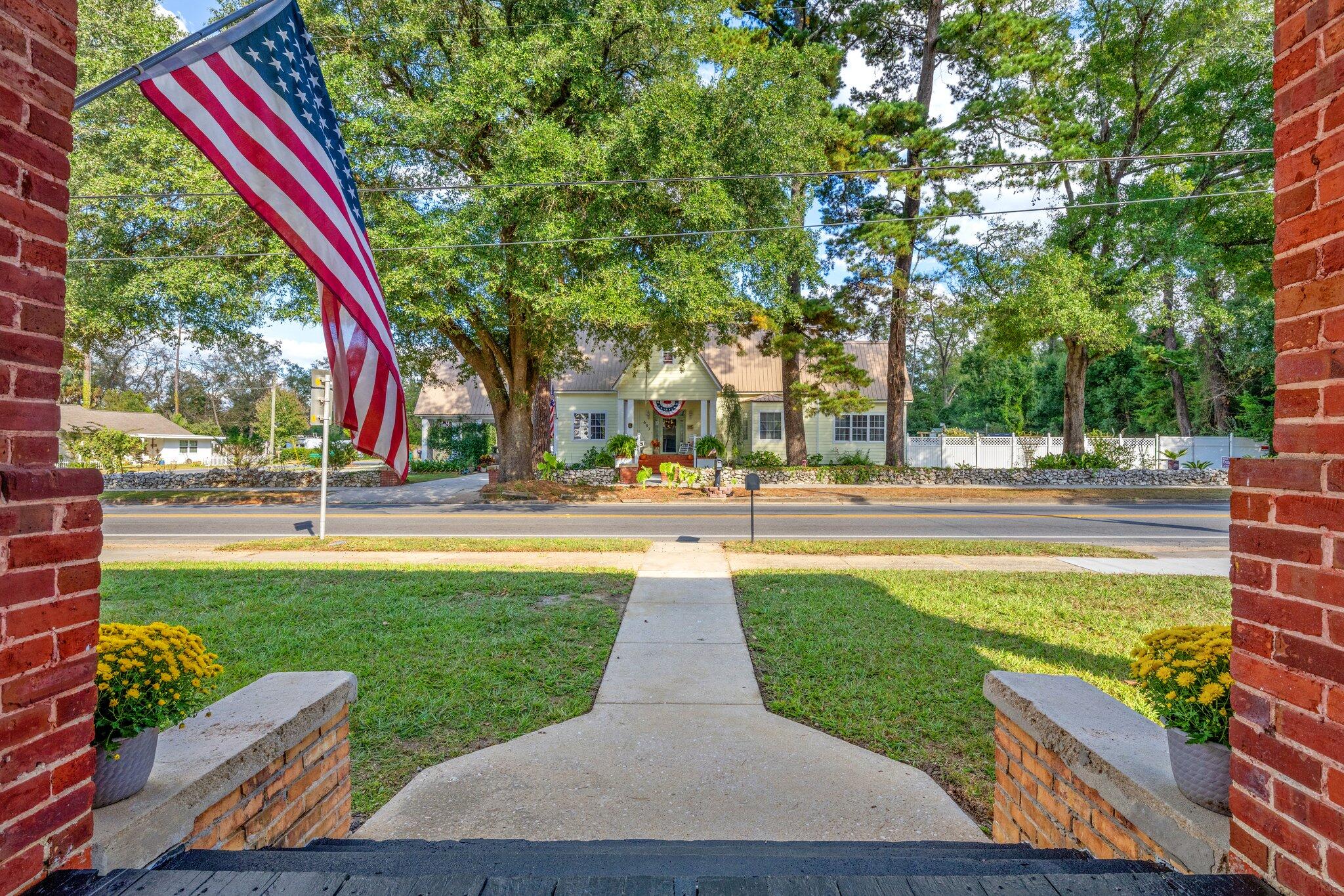 NO RECORDED SUBDIVISION - Residential