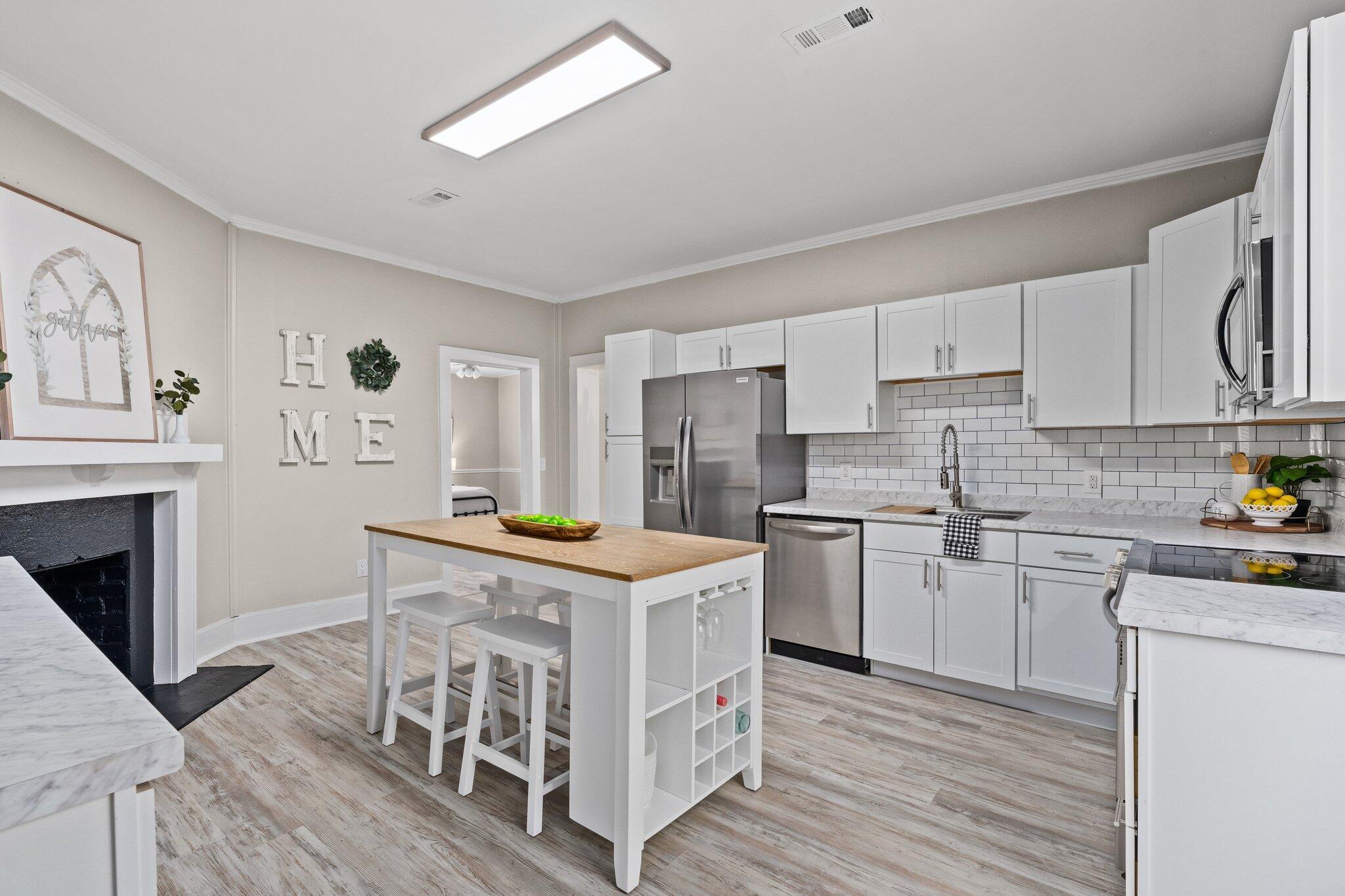 NO RECORDED SUBDIVISION - Residential