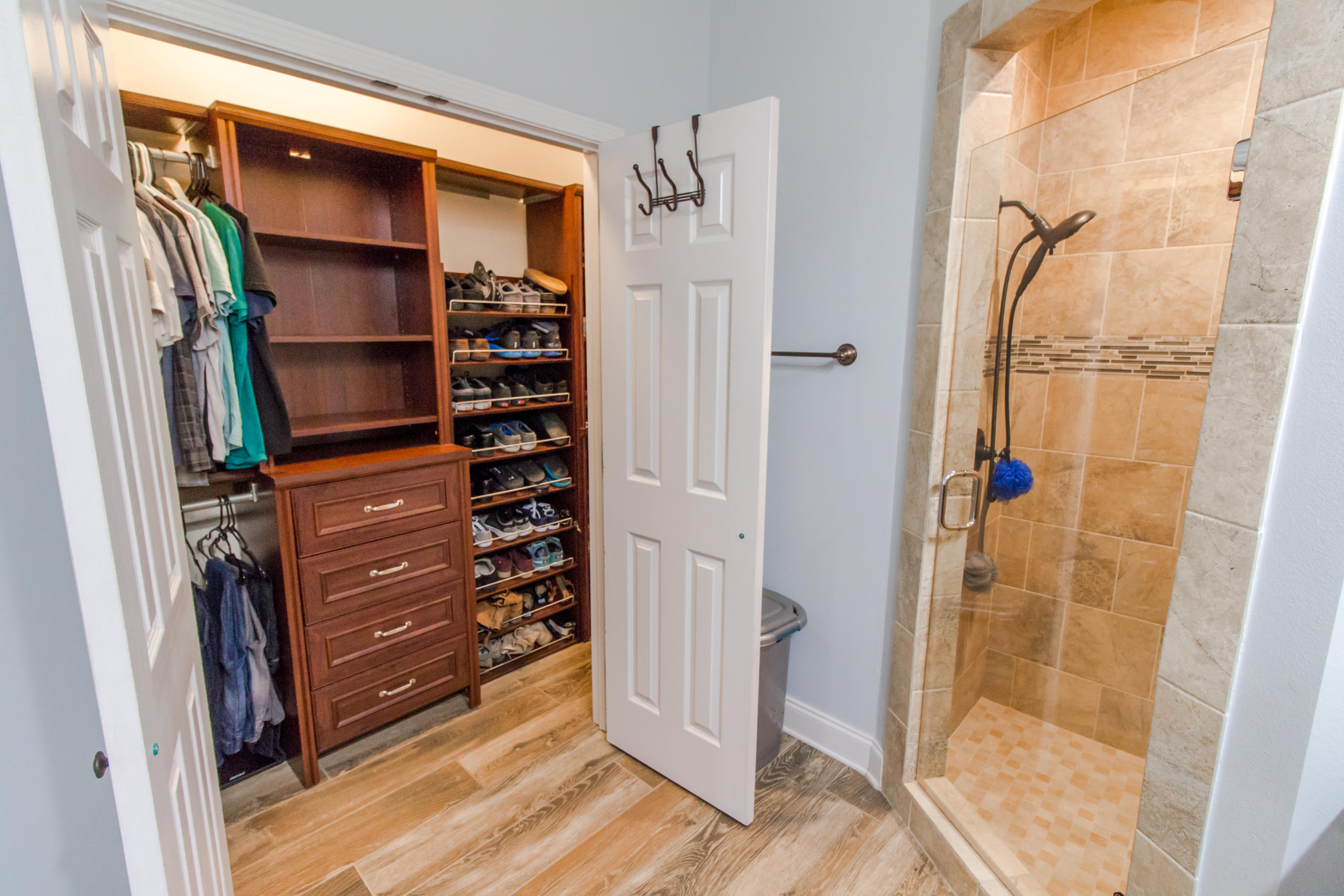 CRESCENT SHORES - Residential