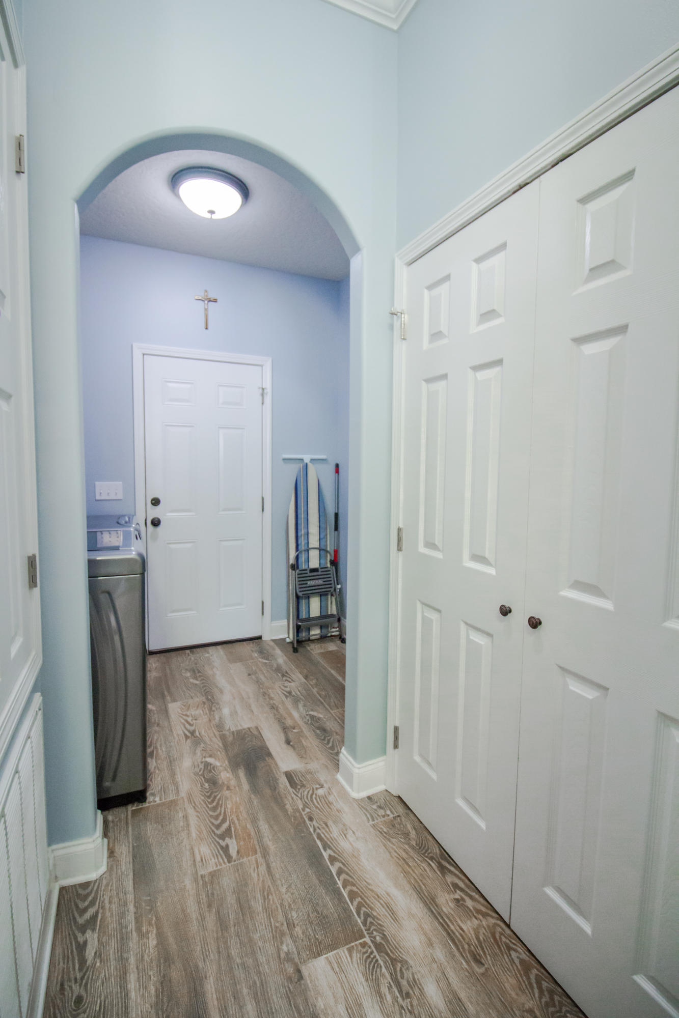 CRESCENT SHORES - Residential