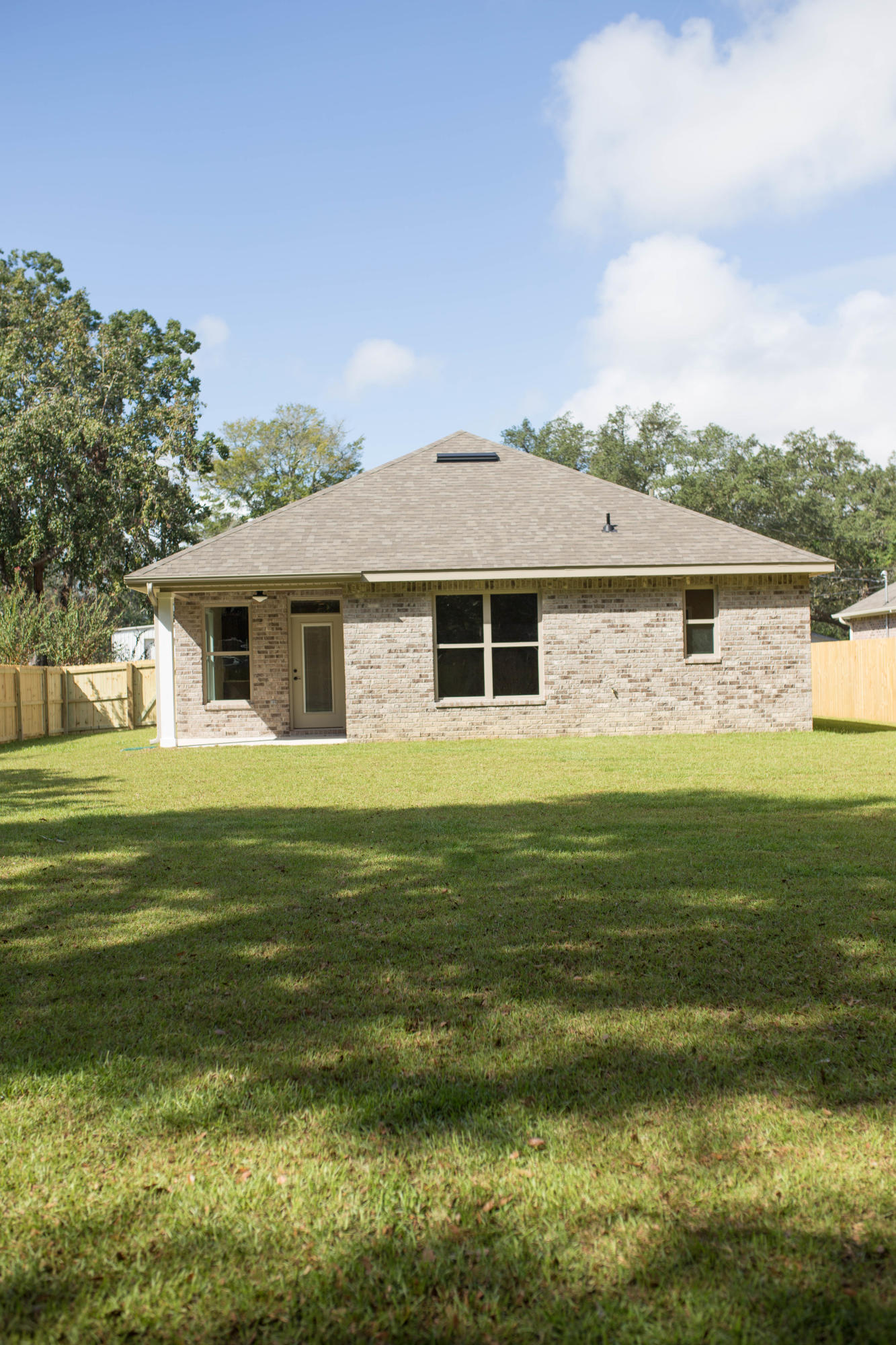 EAST WRIGHT - Residential