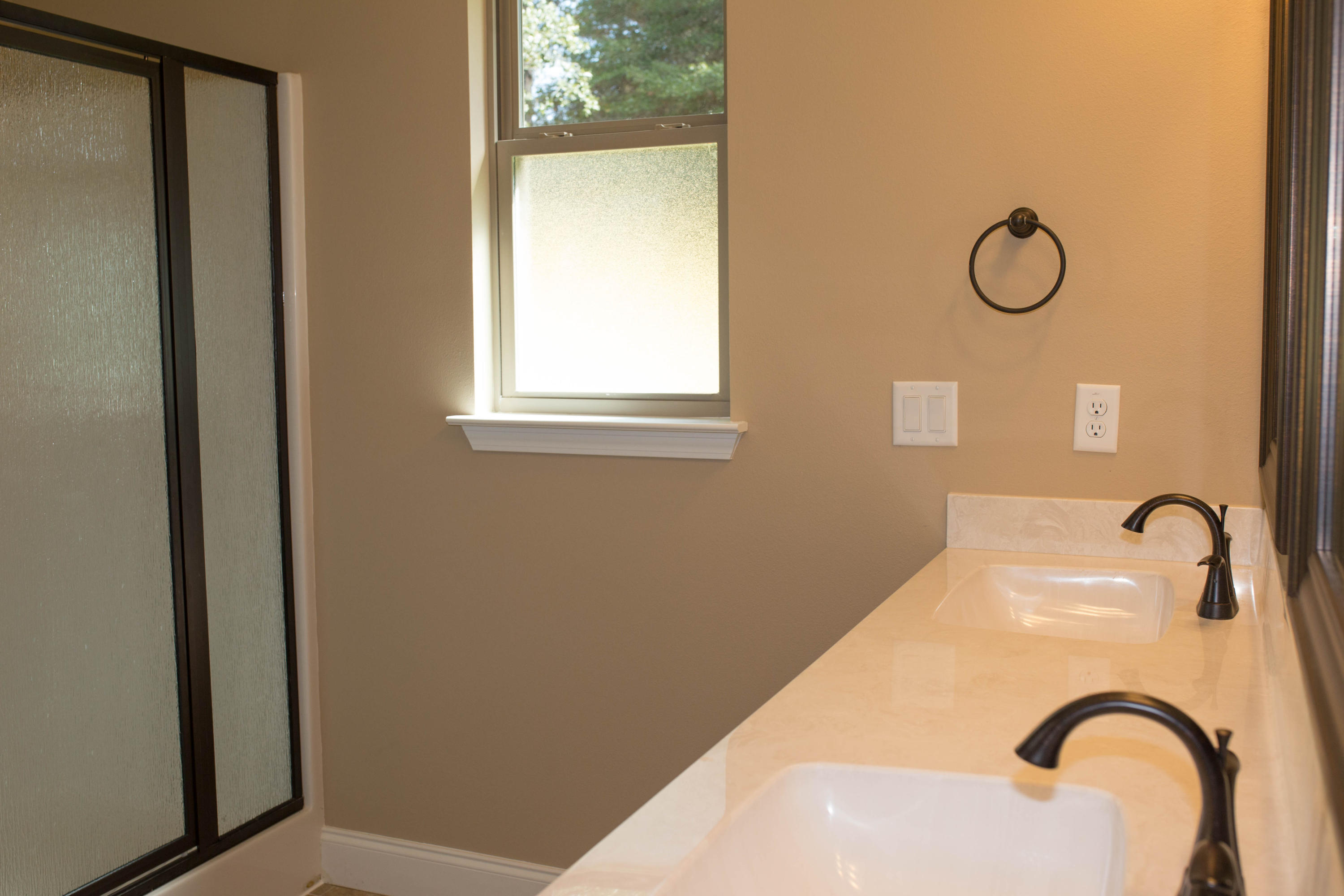 EAST WRIGHT - Residential