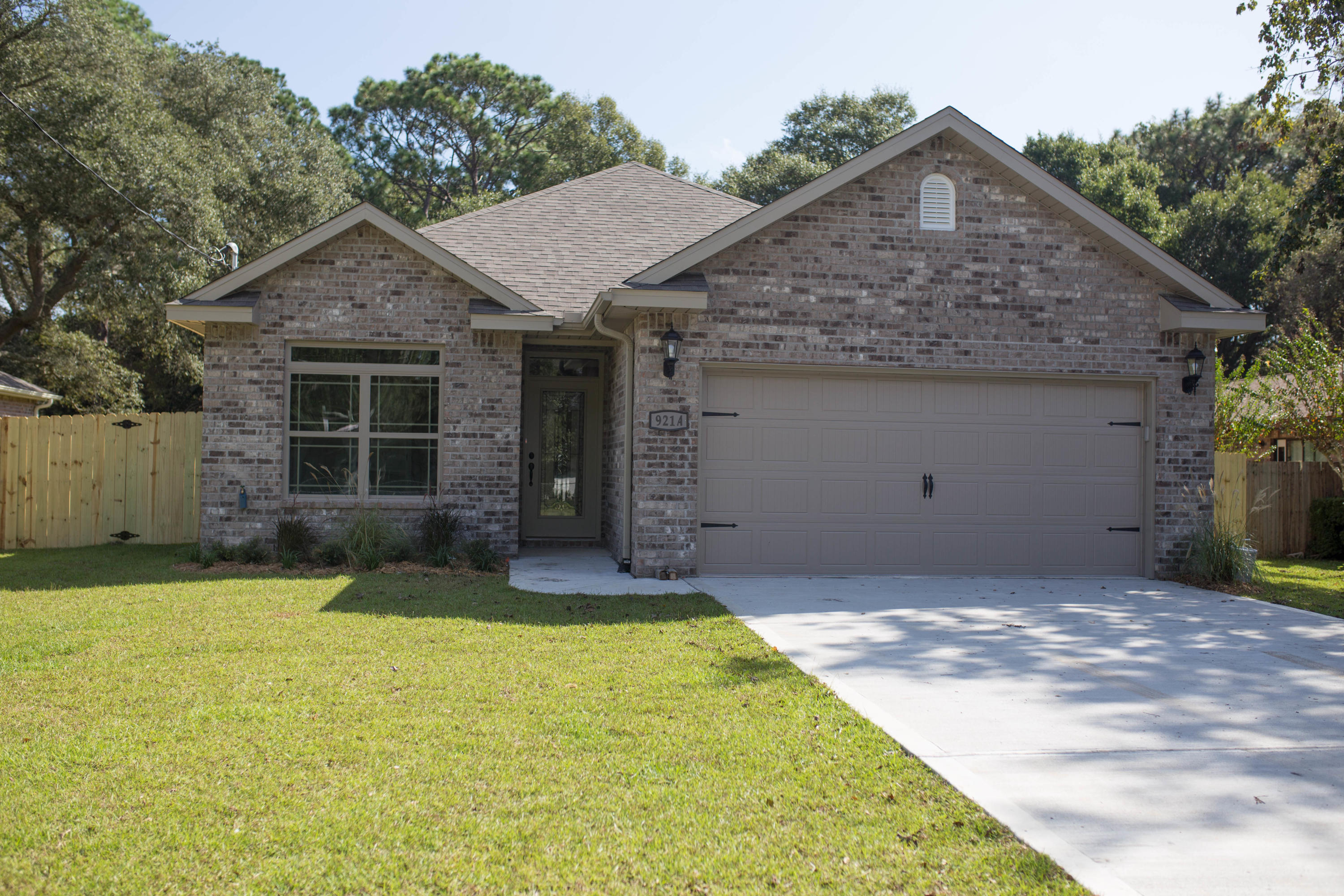 EAST WRIGHT - Residential