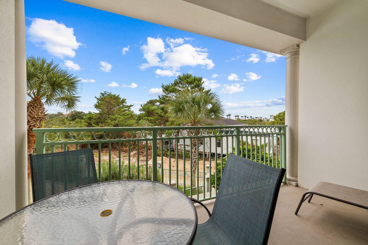 INN AT SEACREST BEACH (THE) - Residential