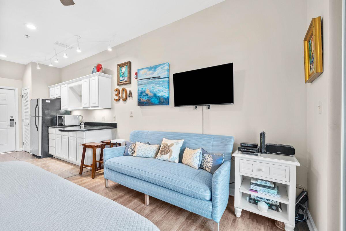 INN AT SEACREST BEACH (THE) - Residential