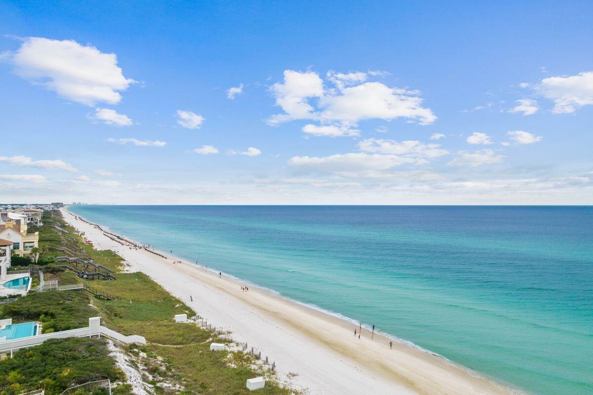 INN AT SEACREST BEACH (THE) - Residential