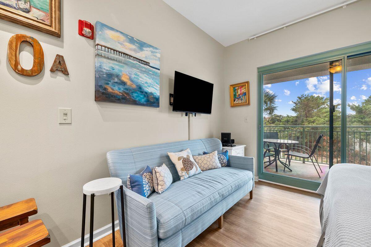 INN AT SEACREST BEACH (THE) - Residential