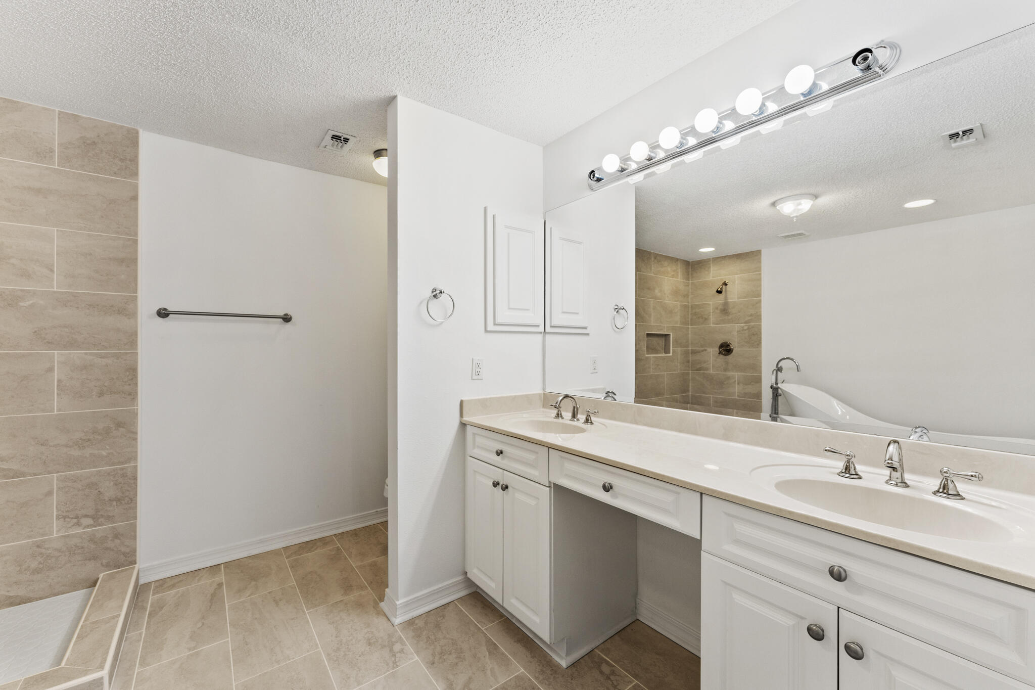 WILDWOOD GABLES - Residential