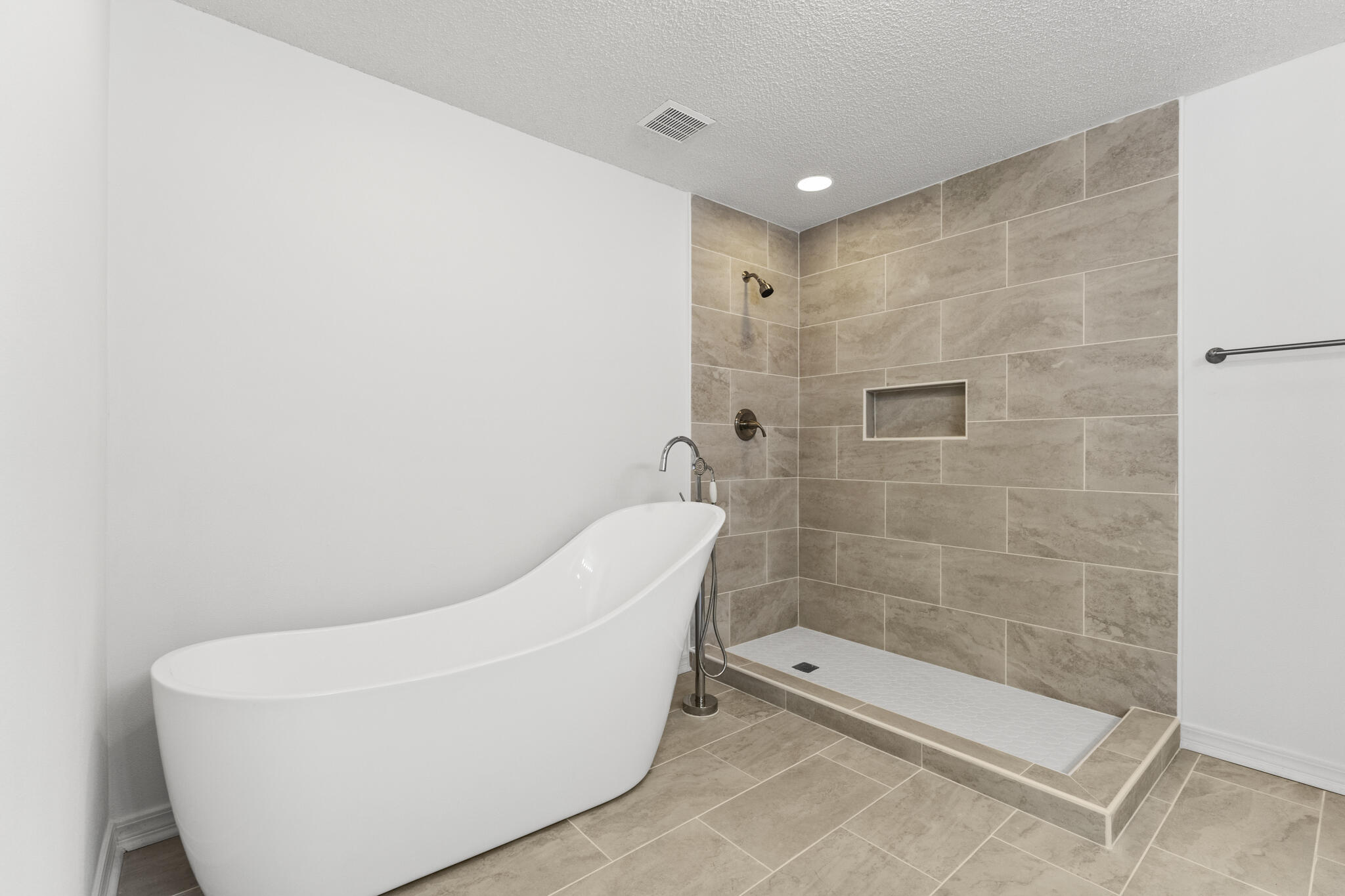 WILDWOOD GABLES - Residential