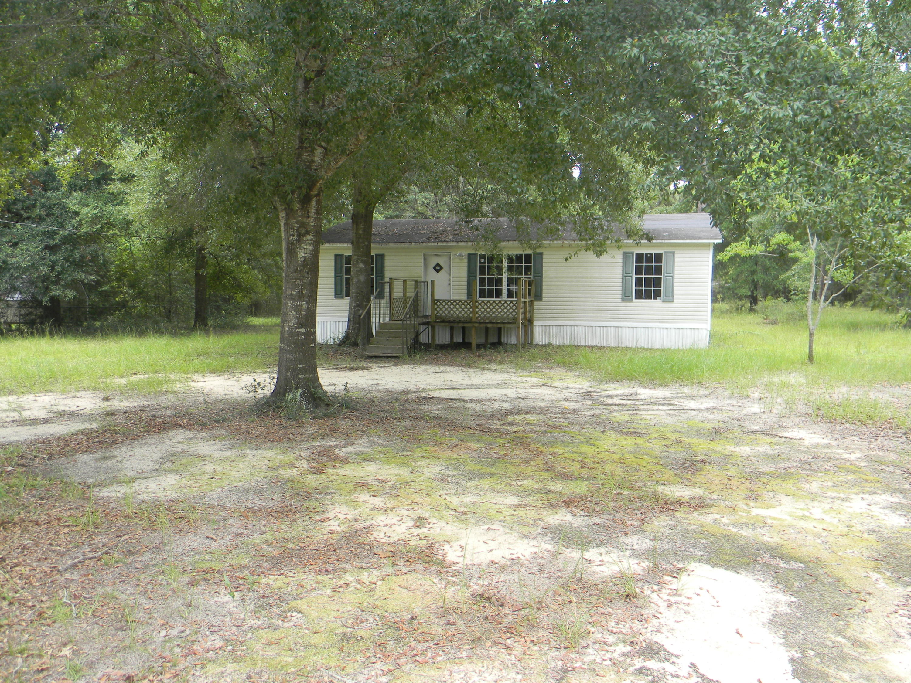 METES & BOUNDS - Land