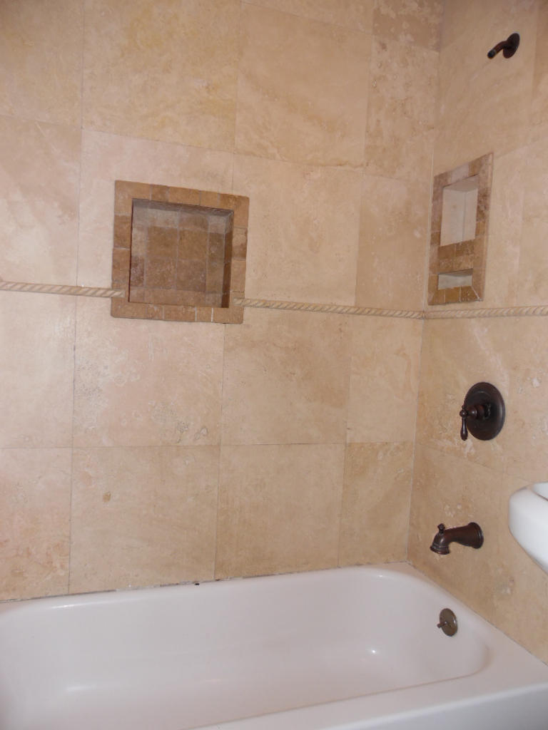 ELLIOTTS POINT - Residential