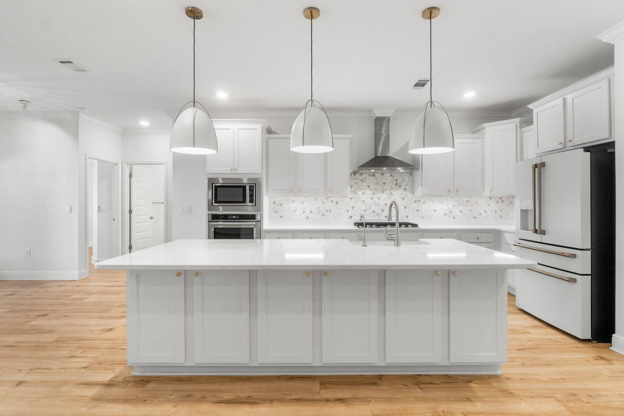 Ocean Estates - Residential Lease