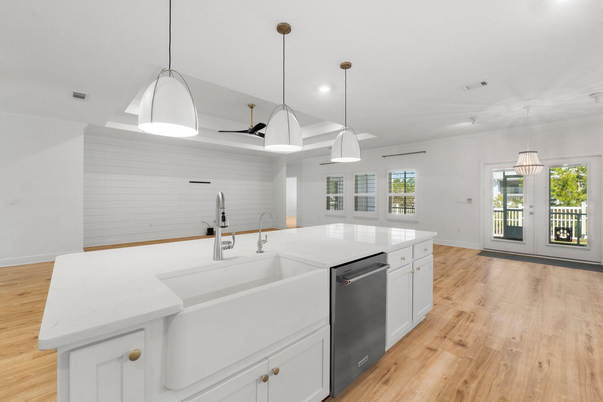 Ocean Estates - Residential Lease