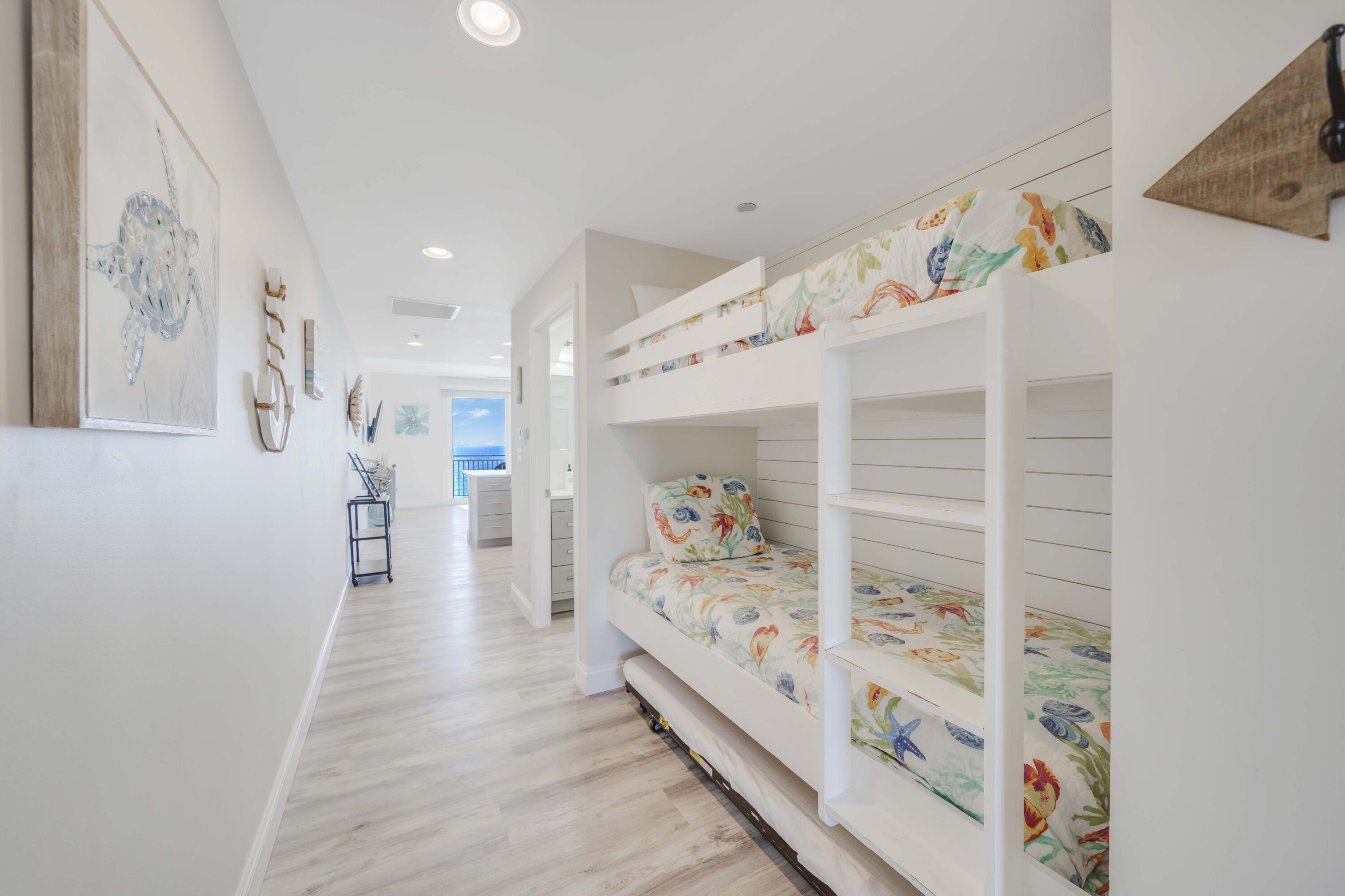 Splash Resort - Residential