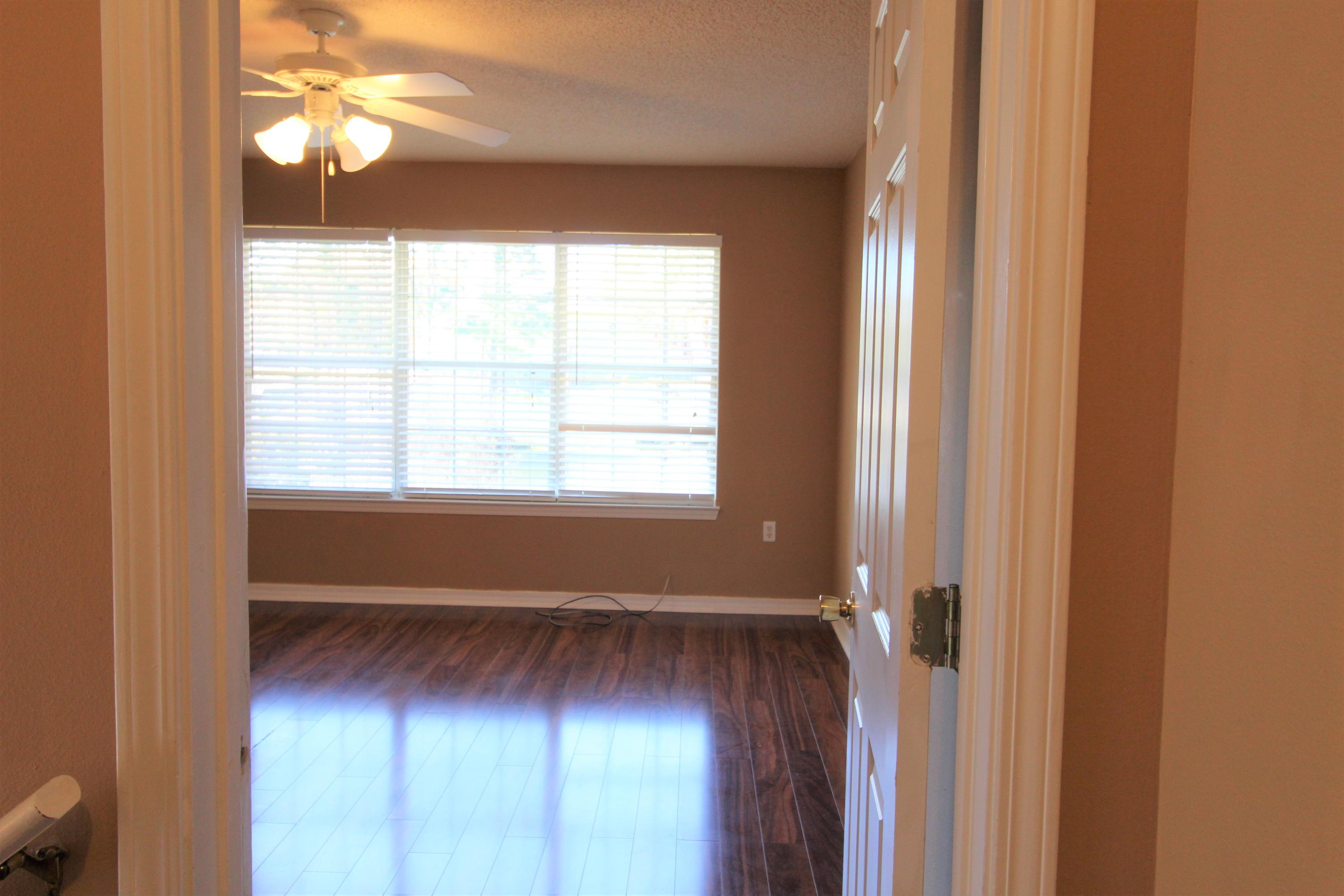 TWIN LAKES ESTATES - Residential