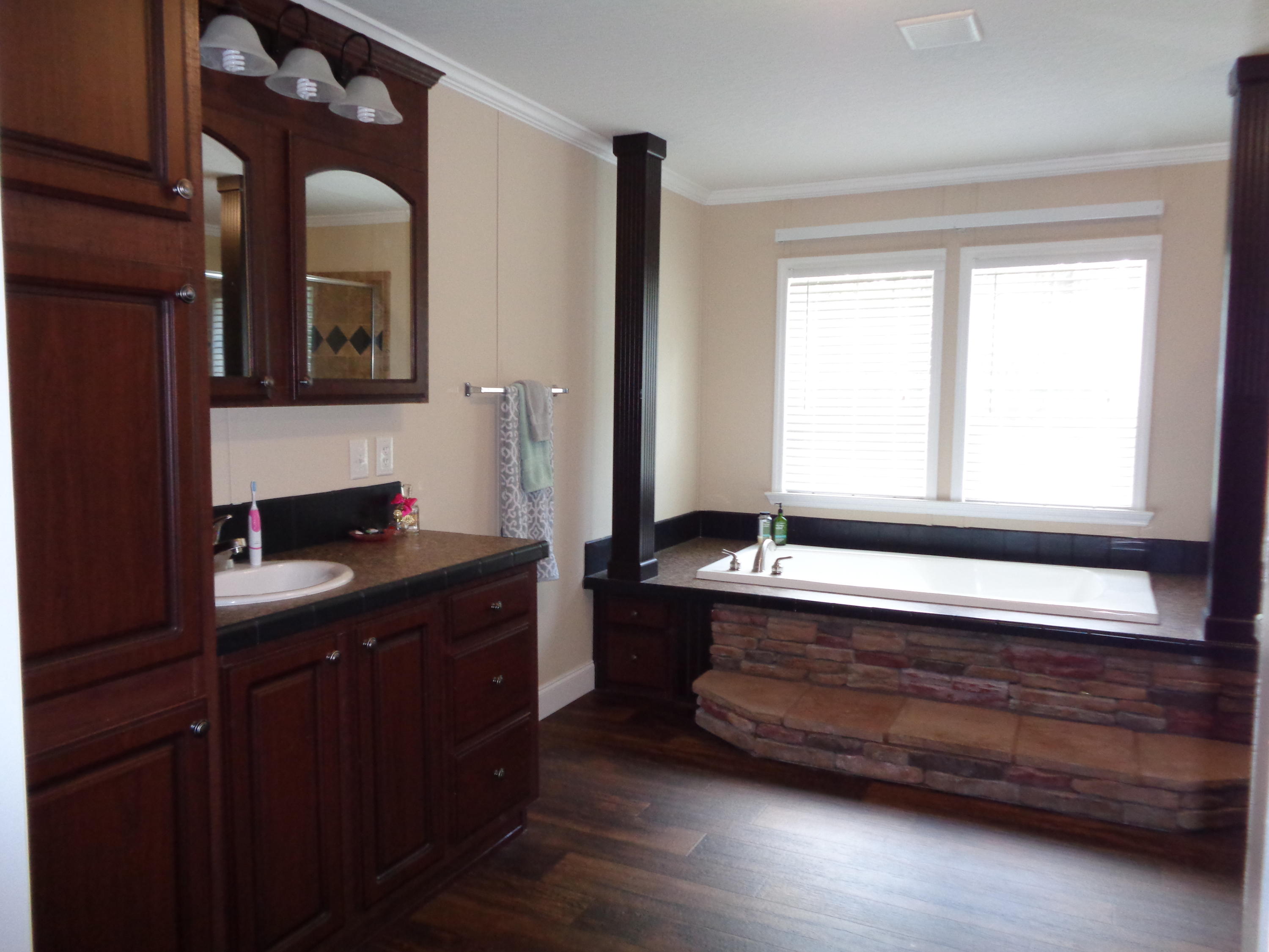 LOT 3 LAIRD COMMONS UNREC - Residential