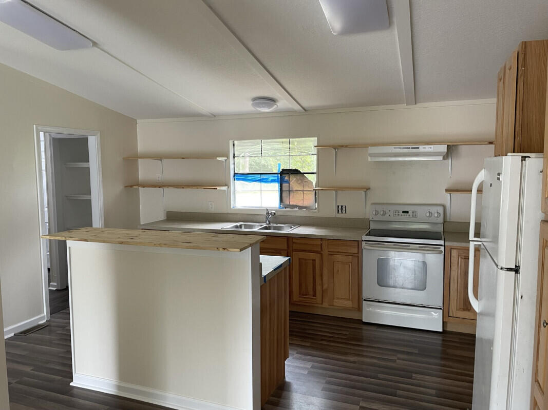 NONESUCH WAY - Residential