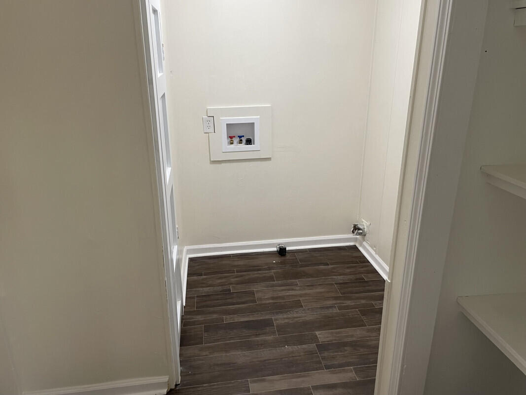 NONESUCH WAY - Residential