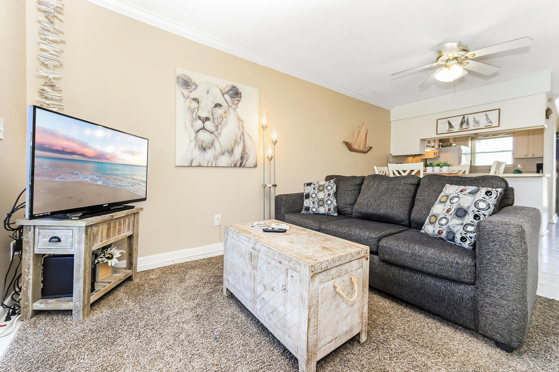 COMMODORES LANDING - Residential