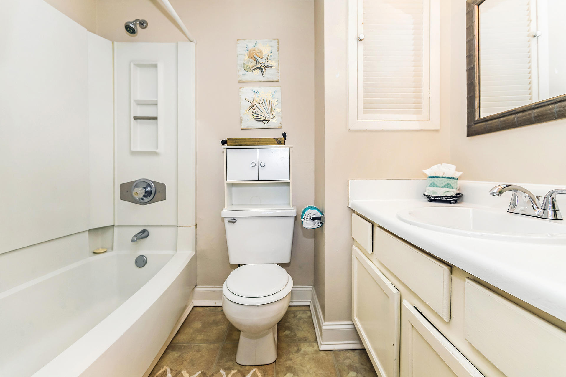 COMMODORES LANDING - Residential