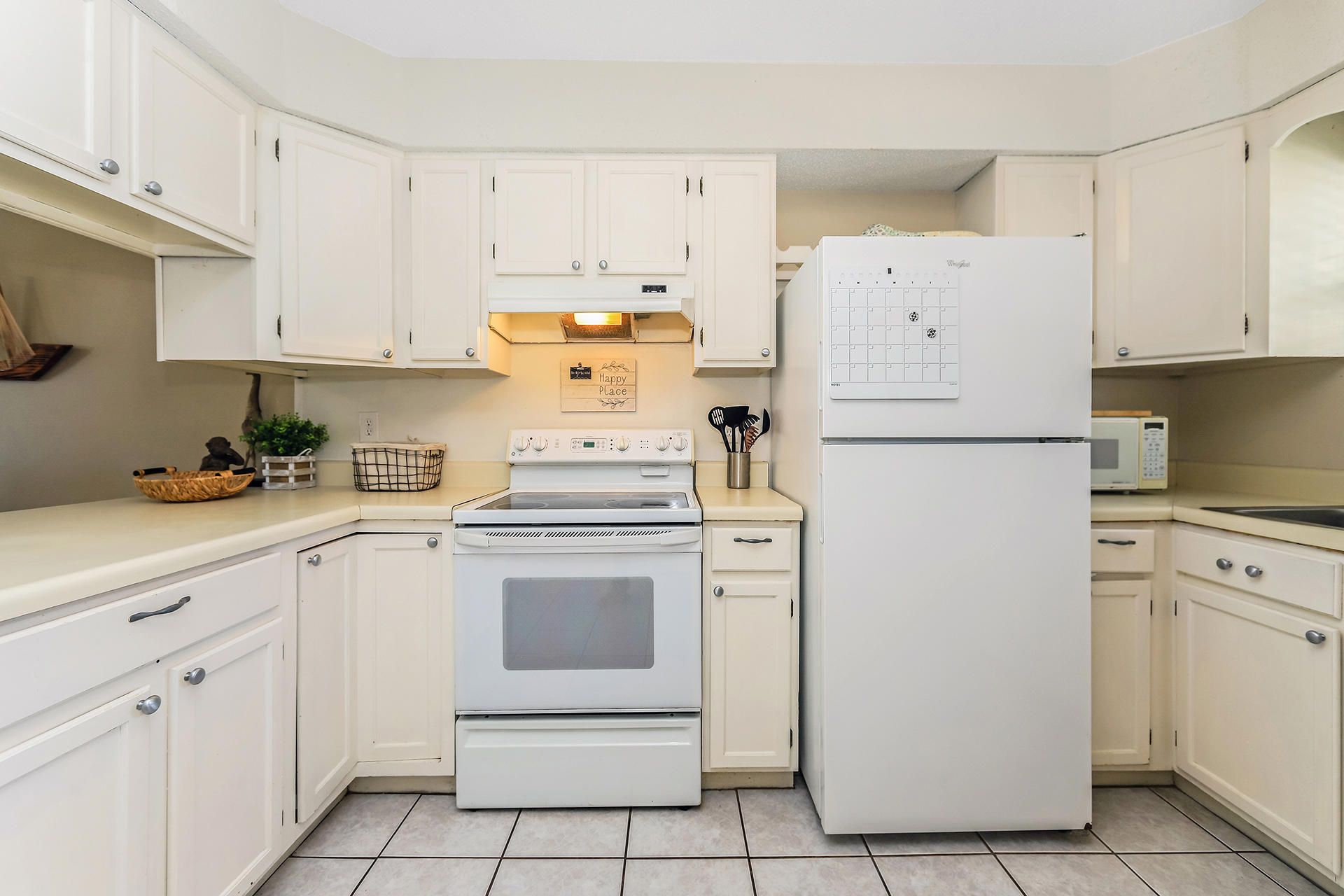 COMMODORES LANDING - Residential