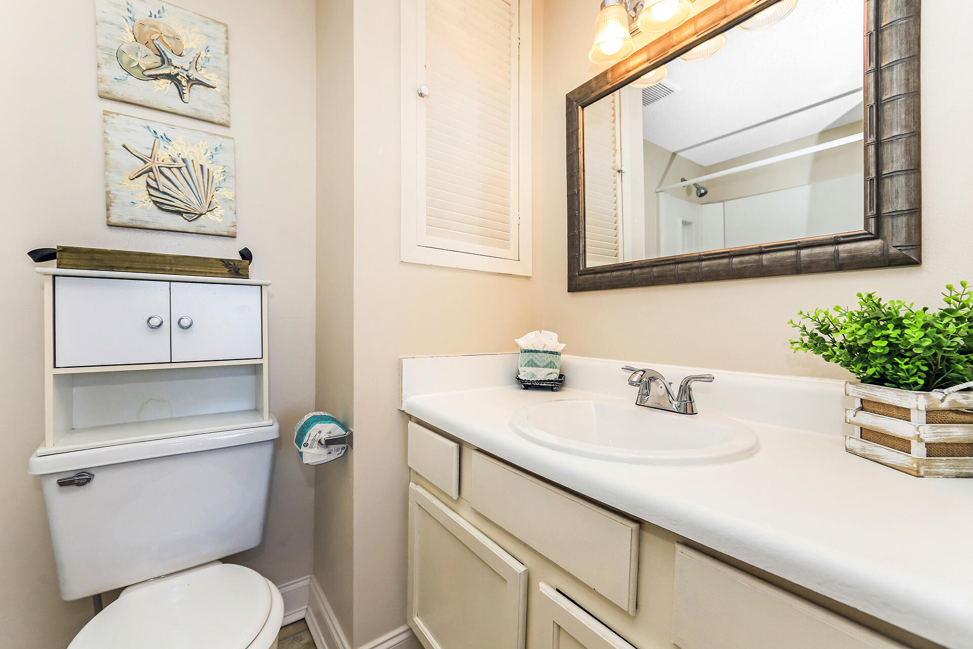 COMMODORES LANDING - Residential