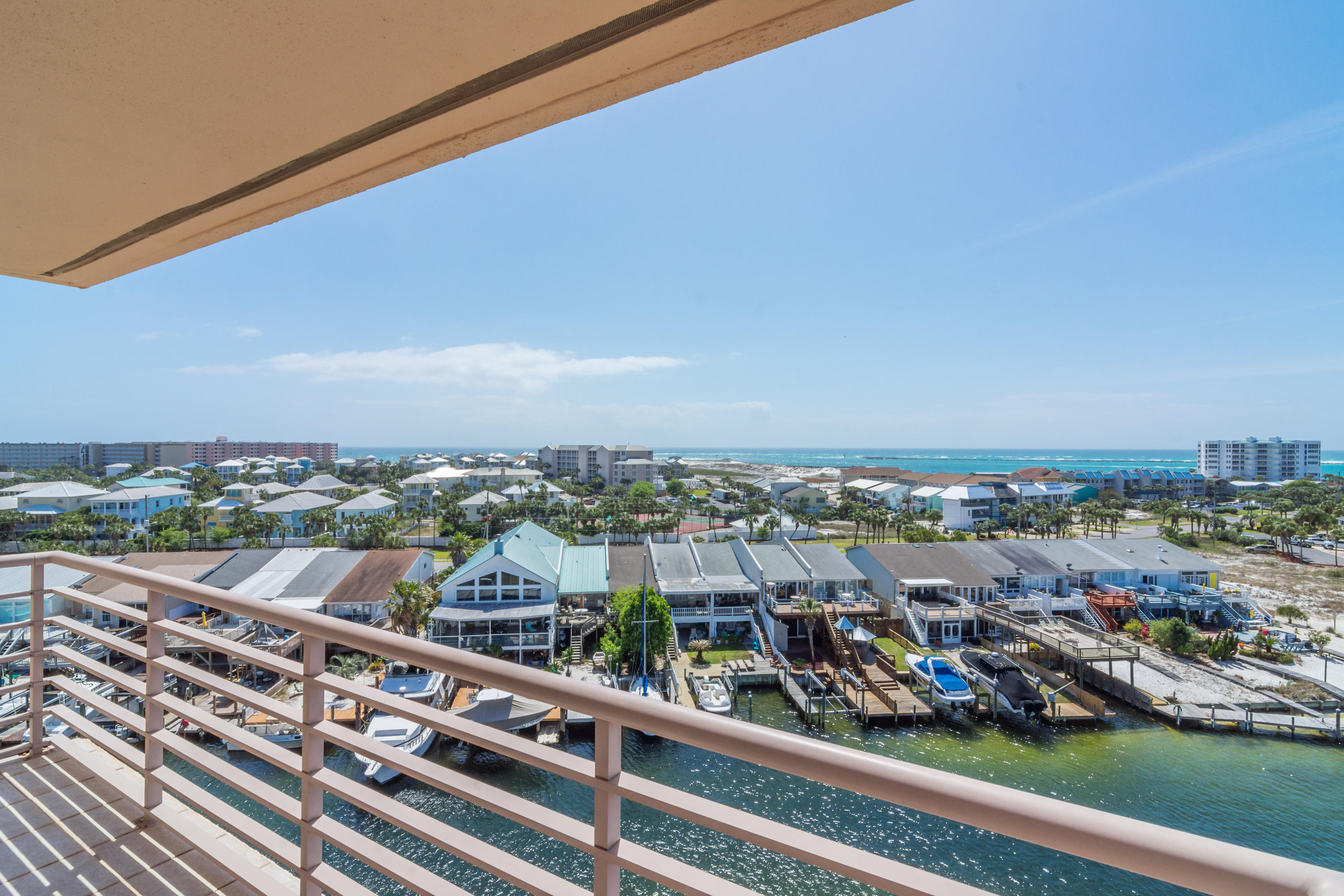 DESTIN HARBOR RESORT WEST - Residential