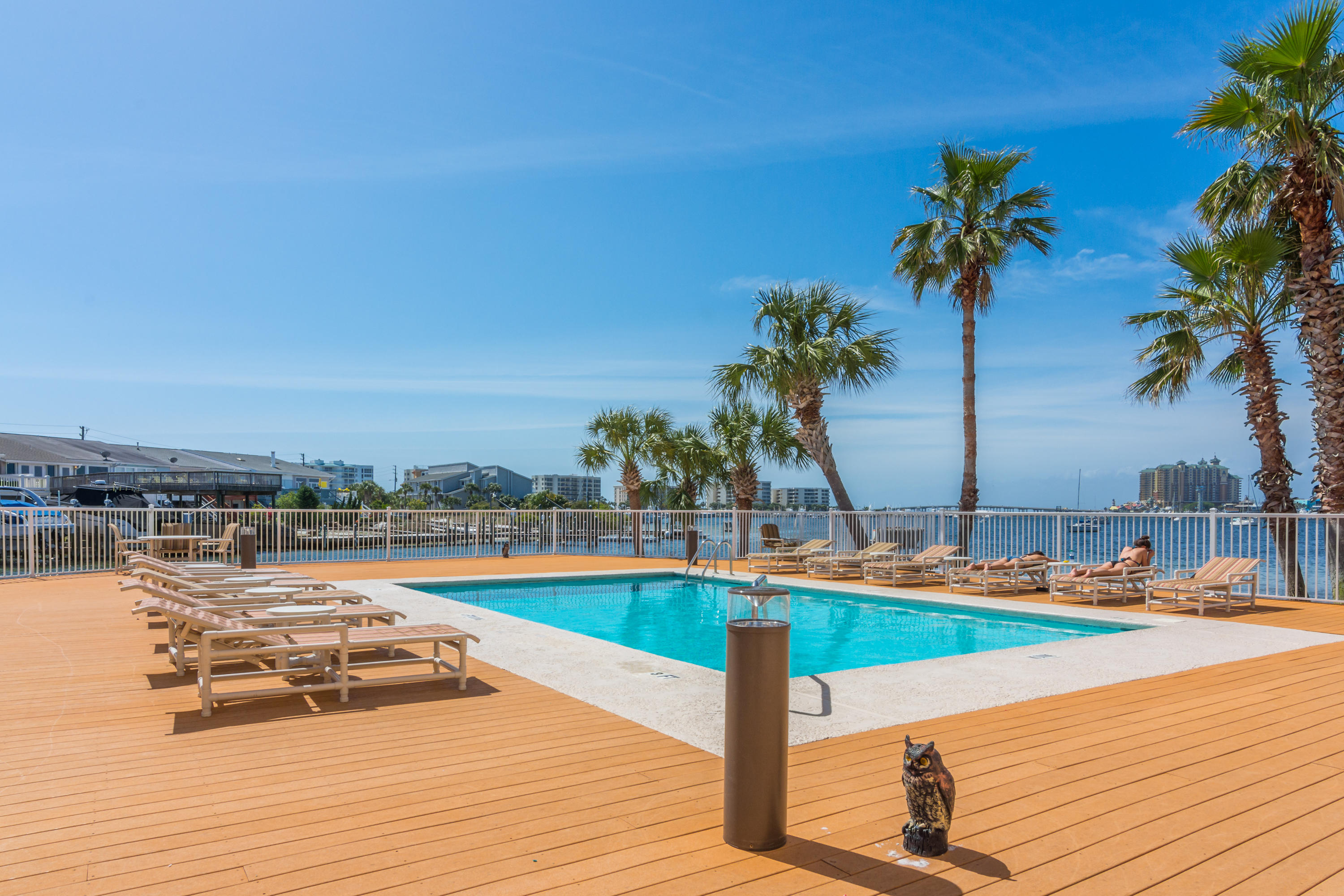 DESTIN HARBOR RESORT WEST - Residential