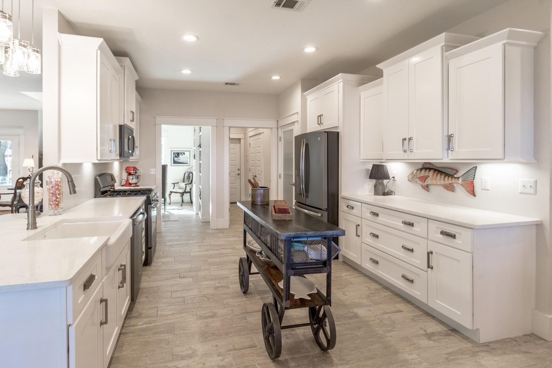 TOWN OF SANTA ROSA - Residential