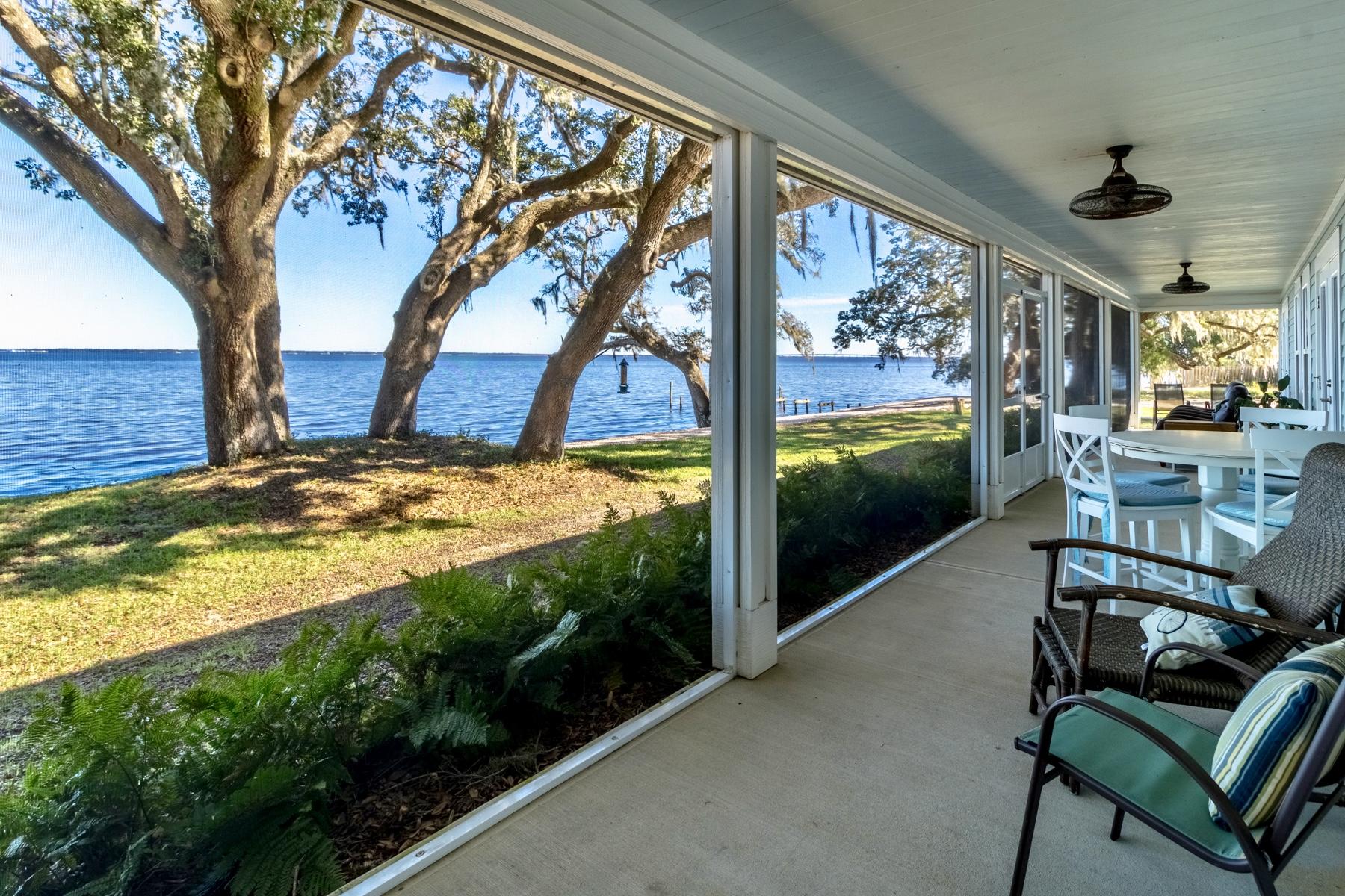 TOWN OF SANTA ROSA - Residential