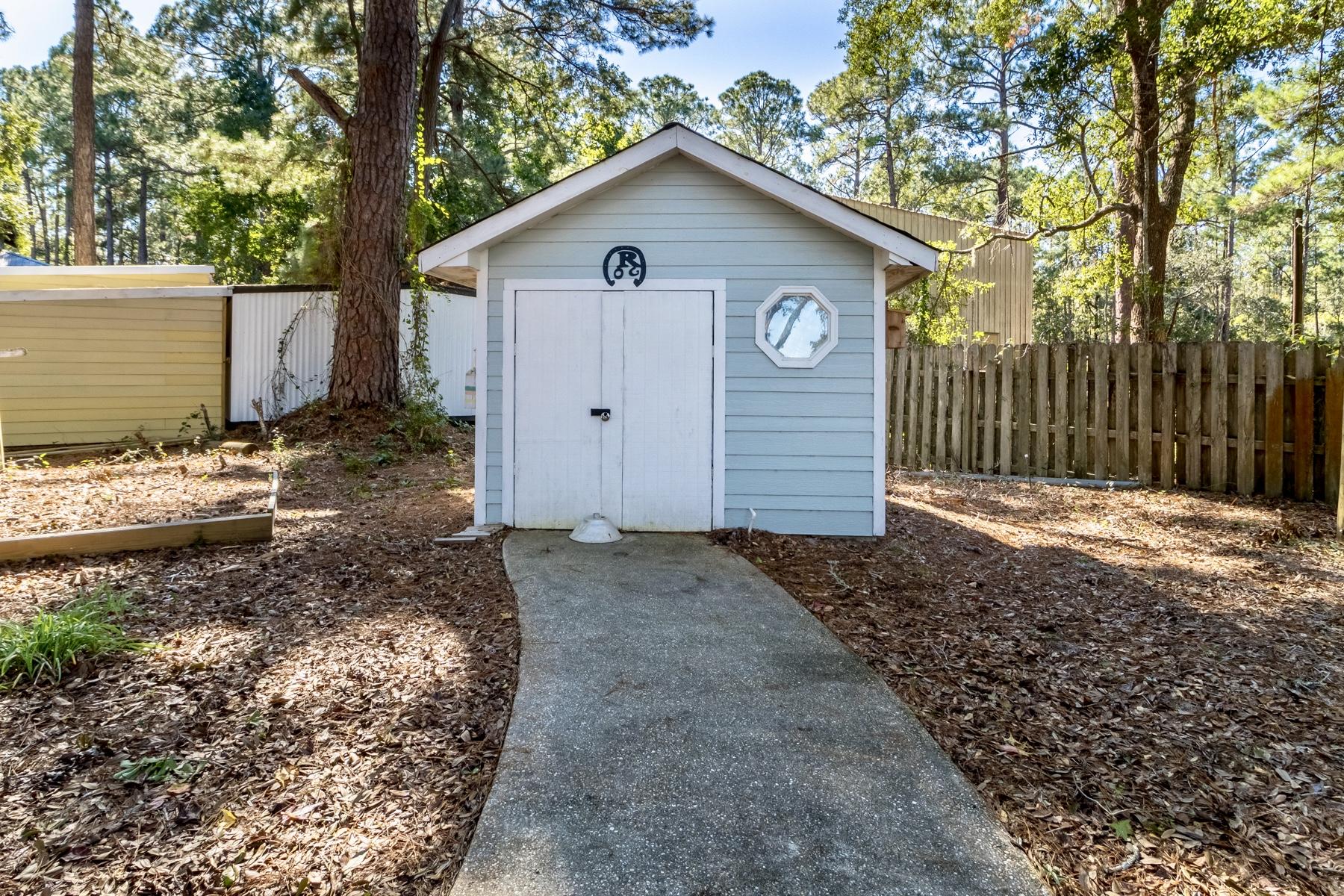 TOWN OF SANTA ROSA - Residential