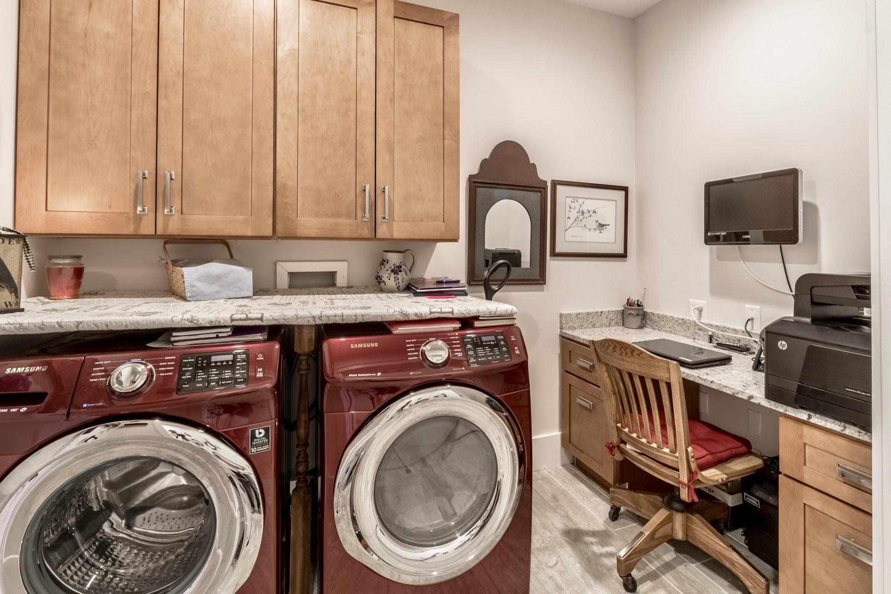 TOWN OF SANTA ROSA - Residential