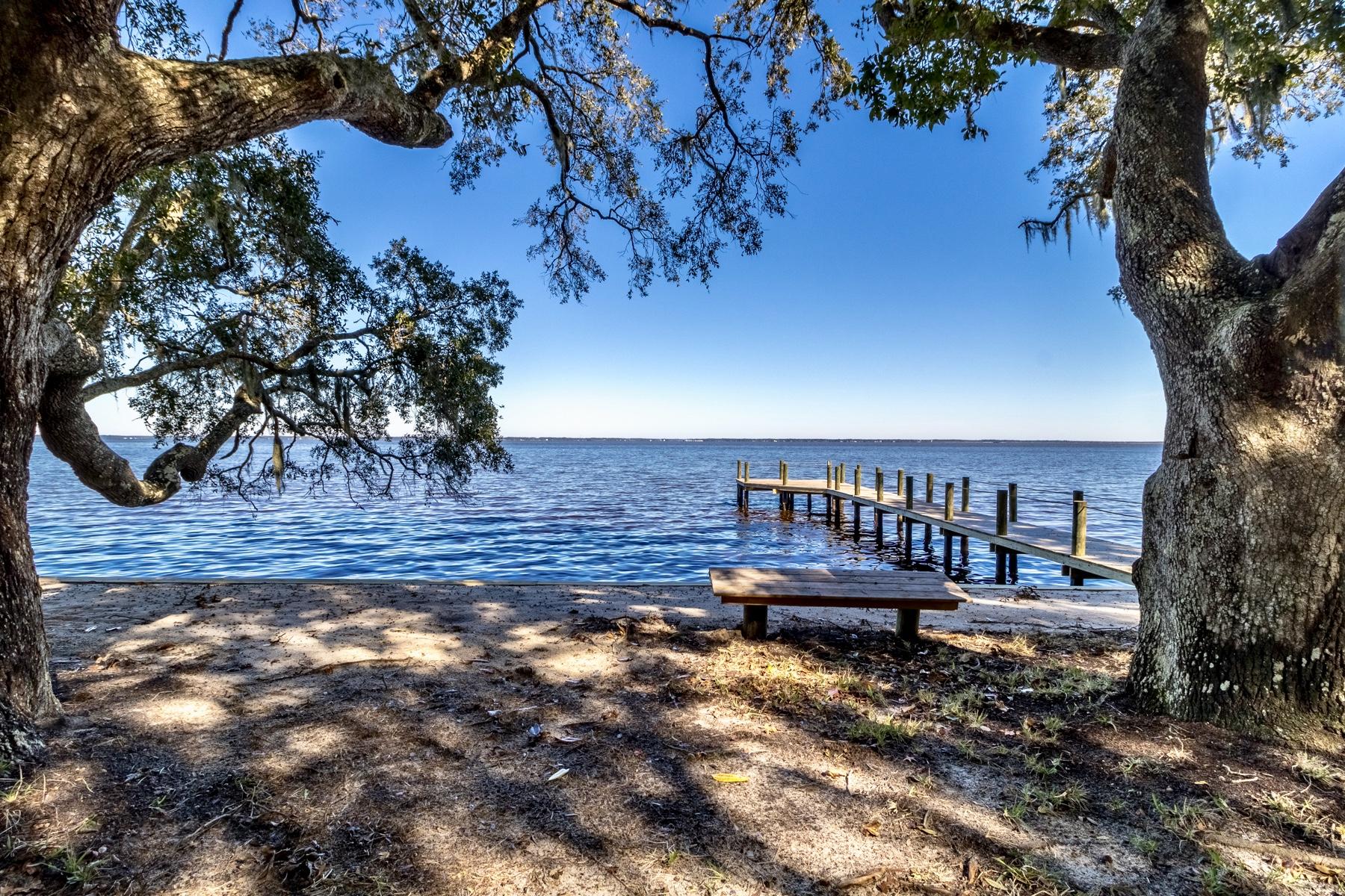 TOWN OF SANTA ROSA - Residential