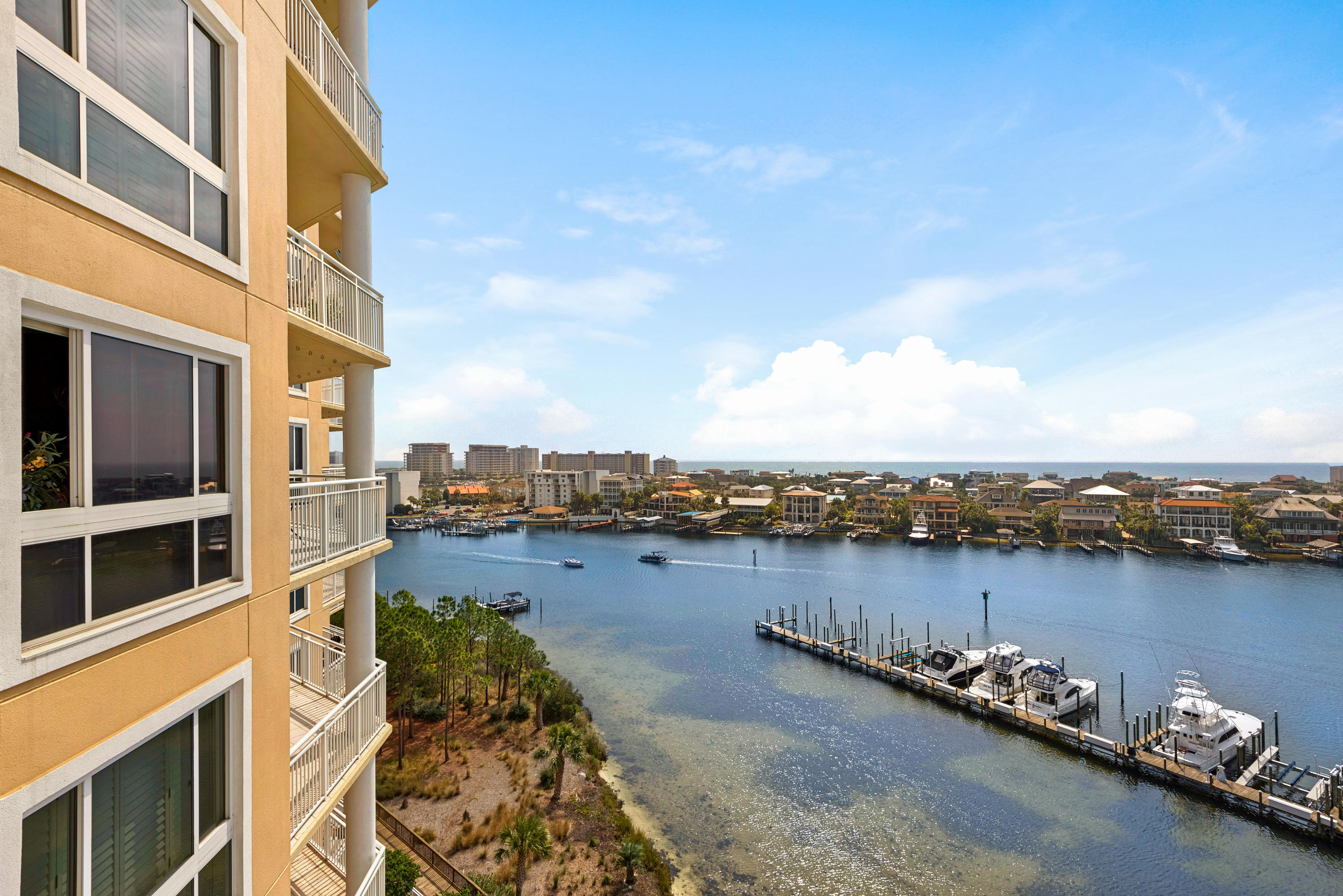 GRAND HARBOR - Residential