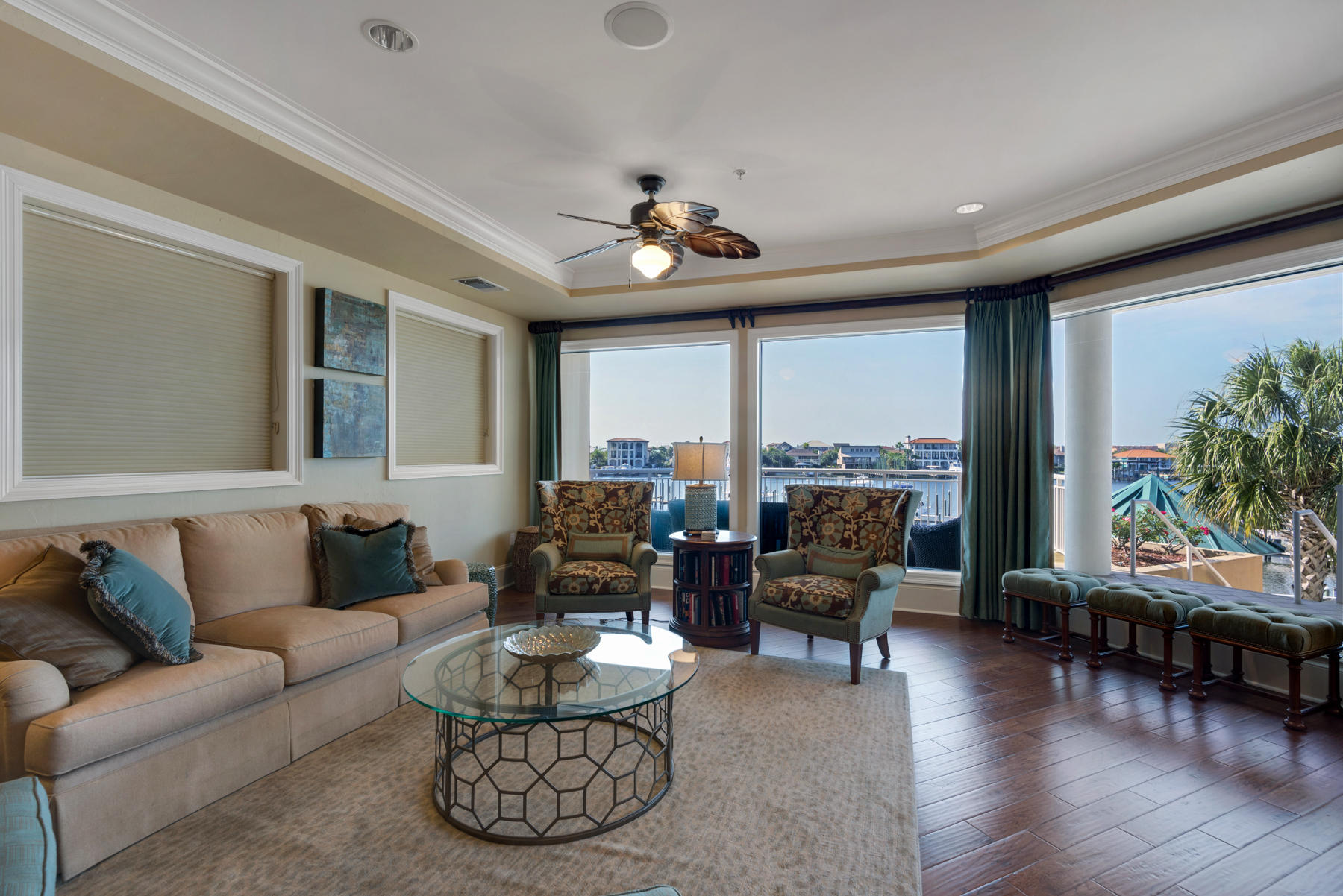 GRAND HARBOR - Residential