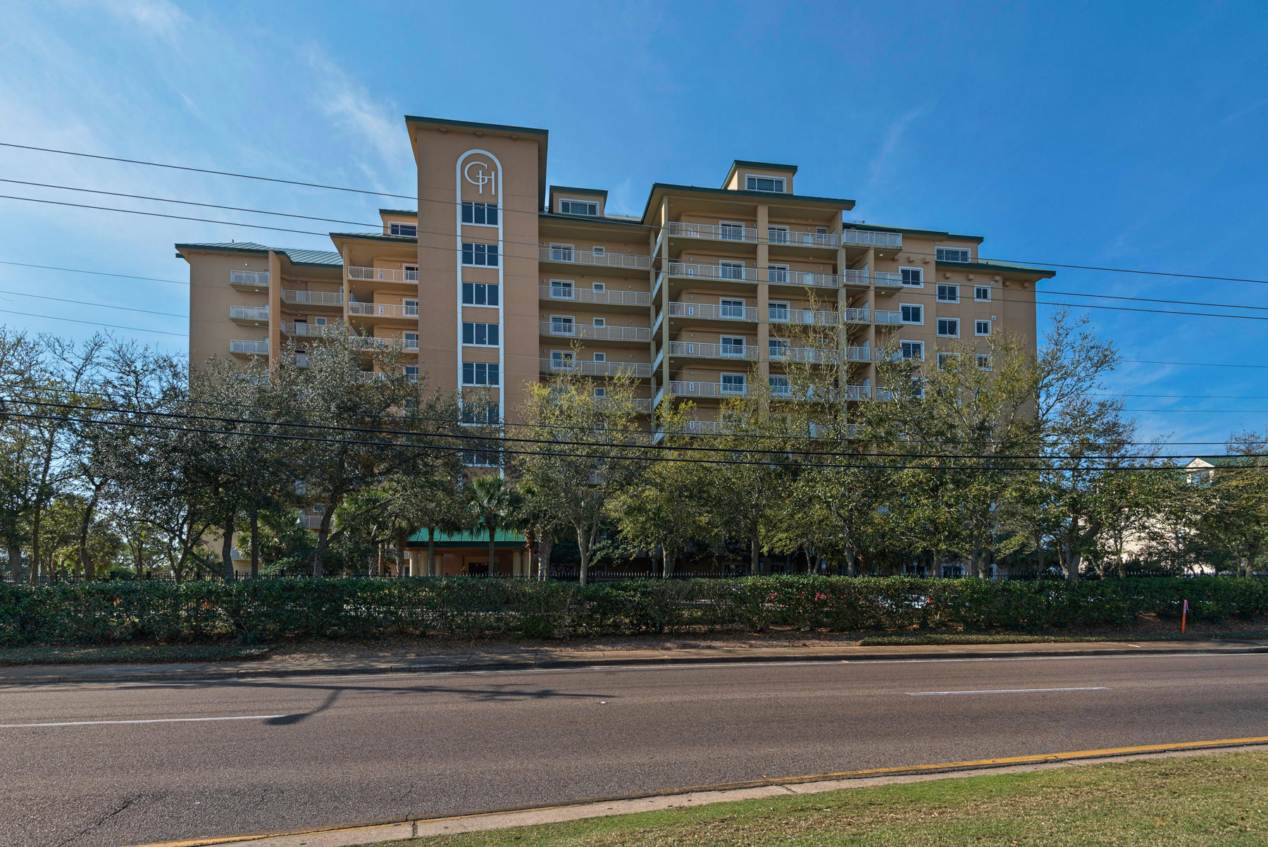 GRAND HARBOR - Residential