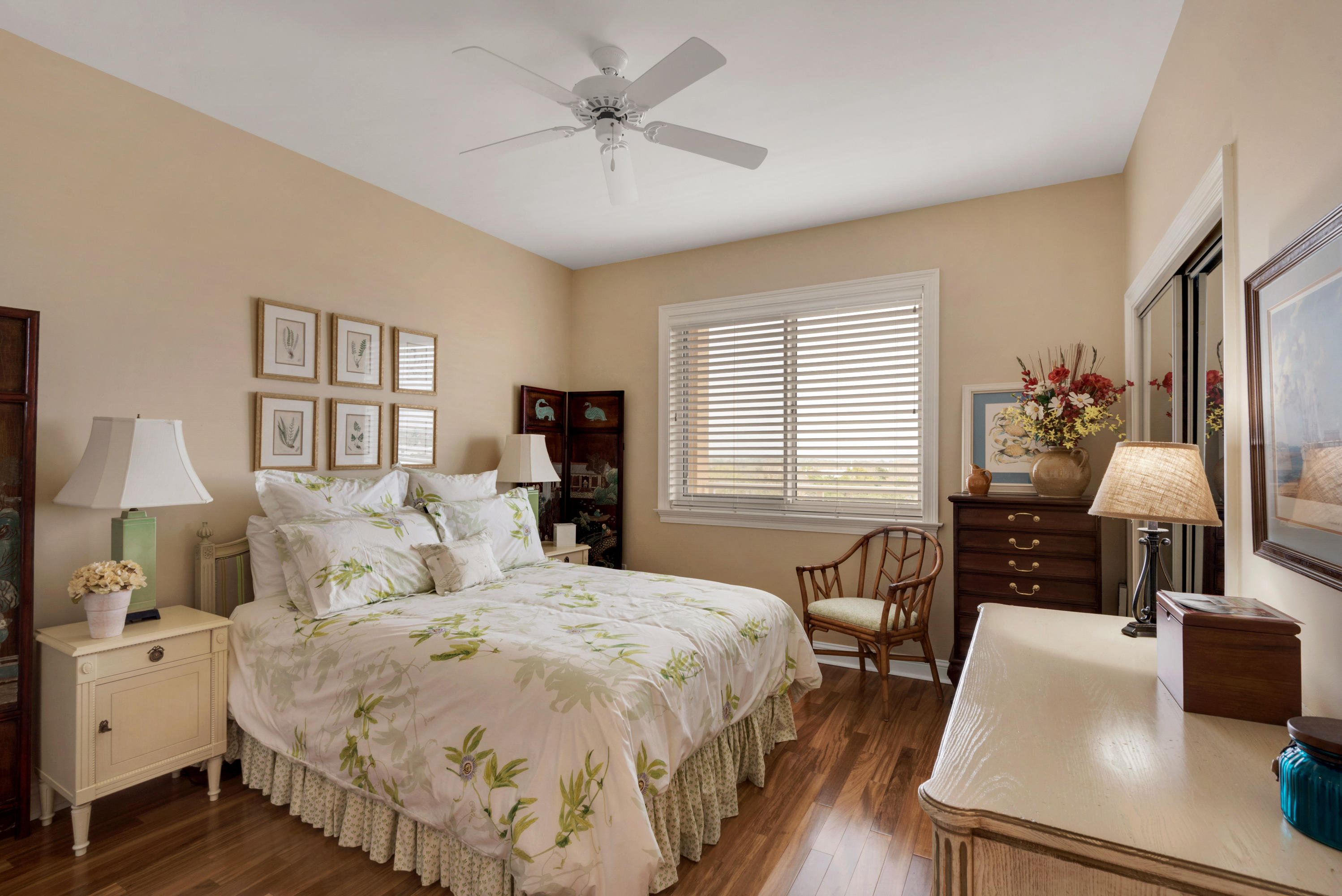 GRAND HARBOR - Residential