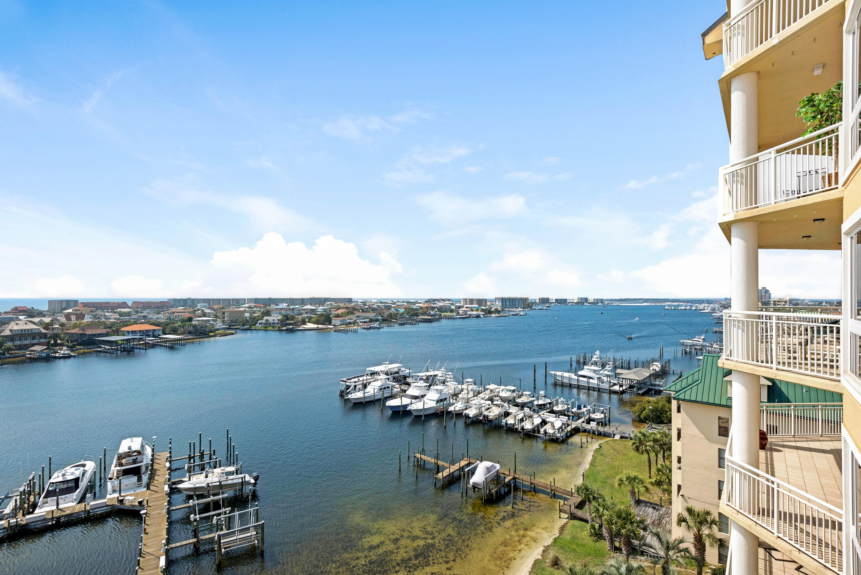 GRAND HARBOR - Residential