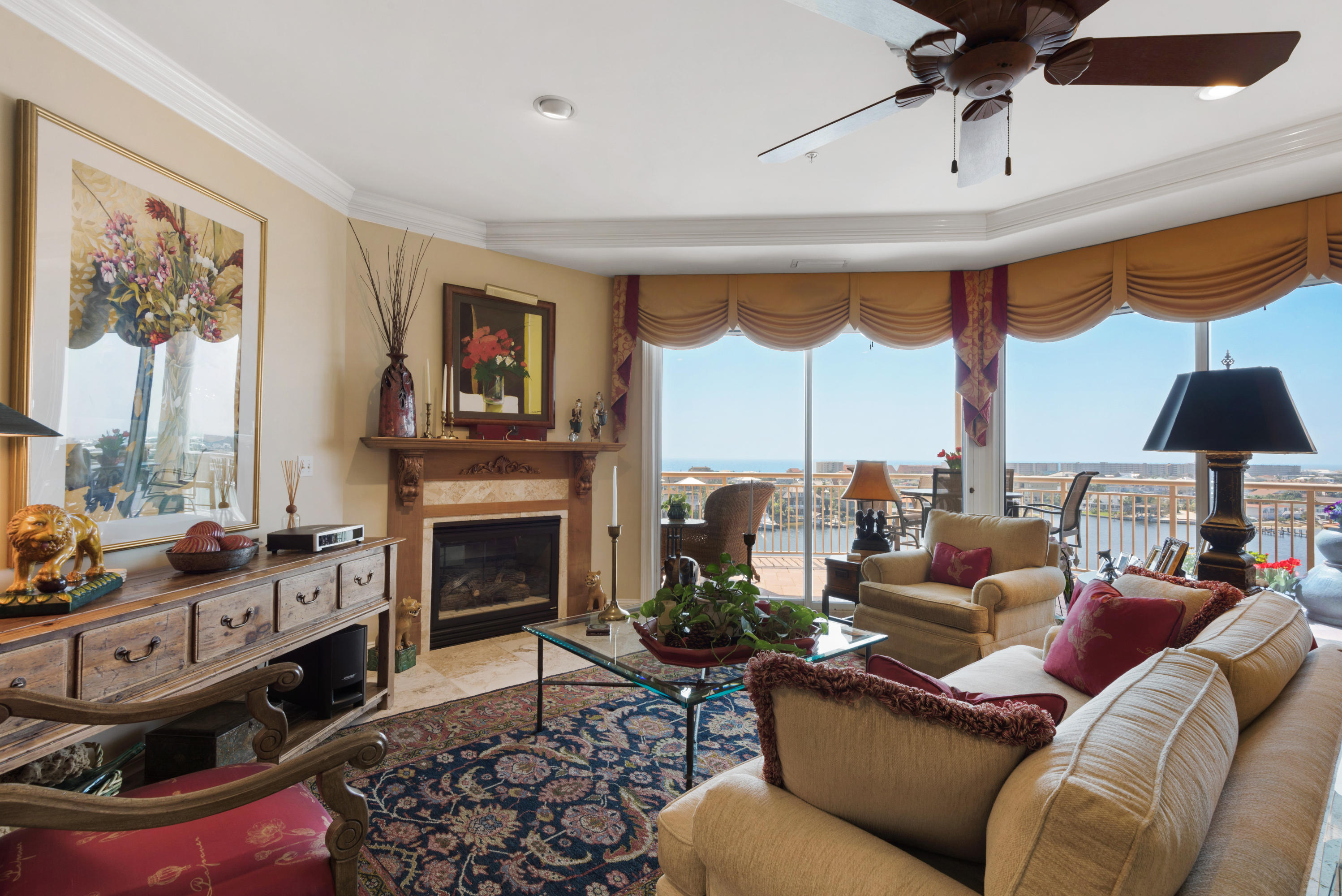 GRAND HARBOR - Residential