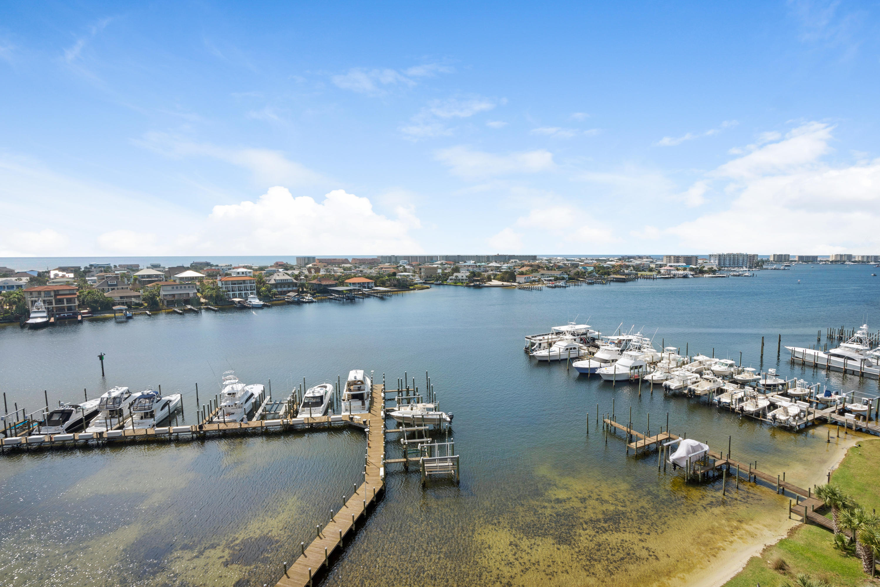 GRAND HARBOR - Residential