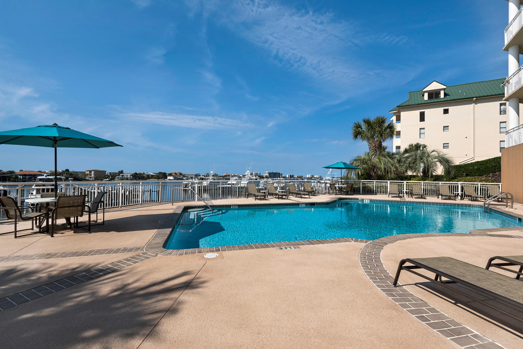 GRAND HARBOR - Residential