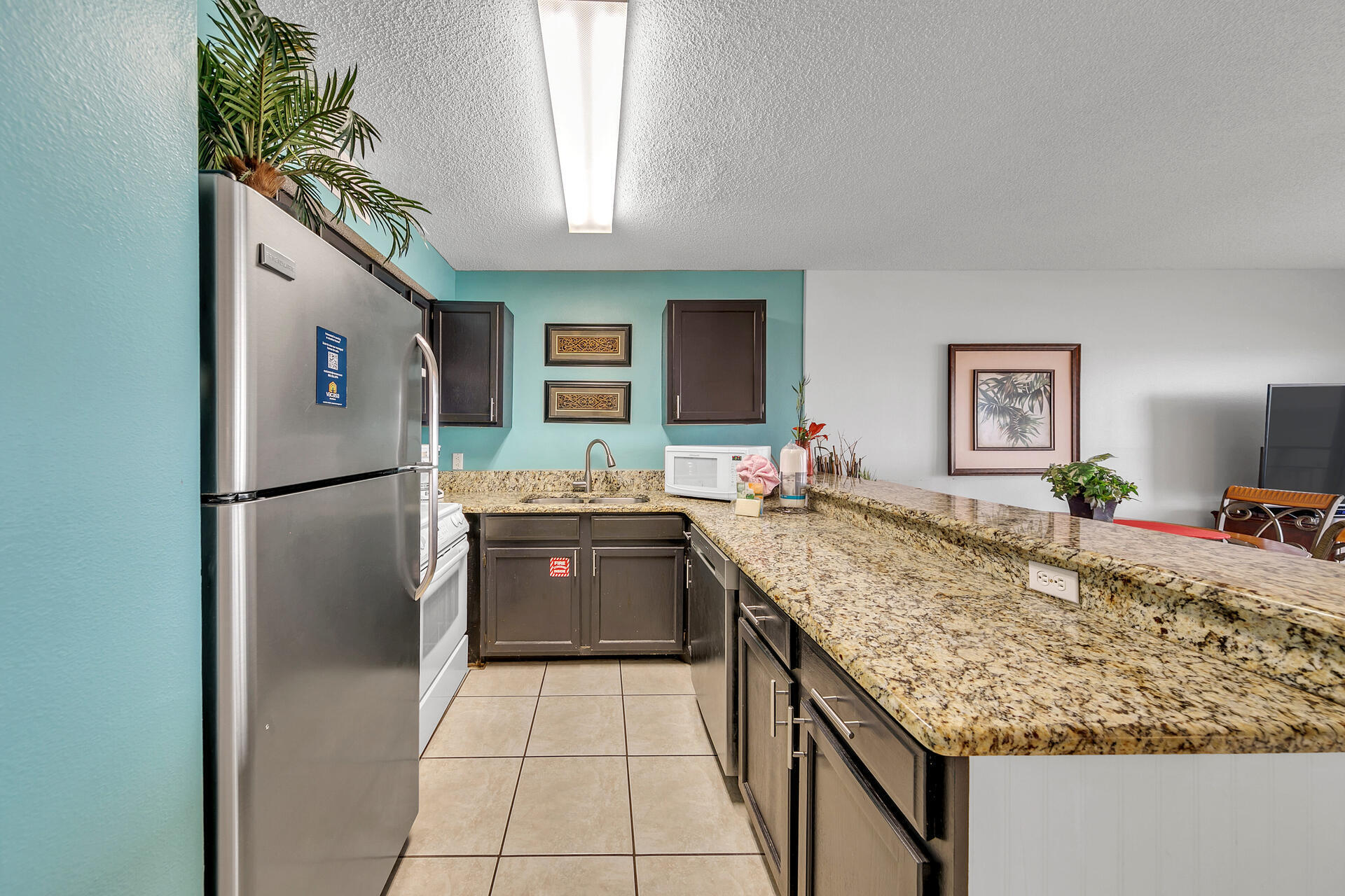 CRYSTAL SANDS CONDO - Residential