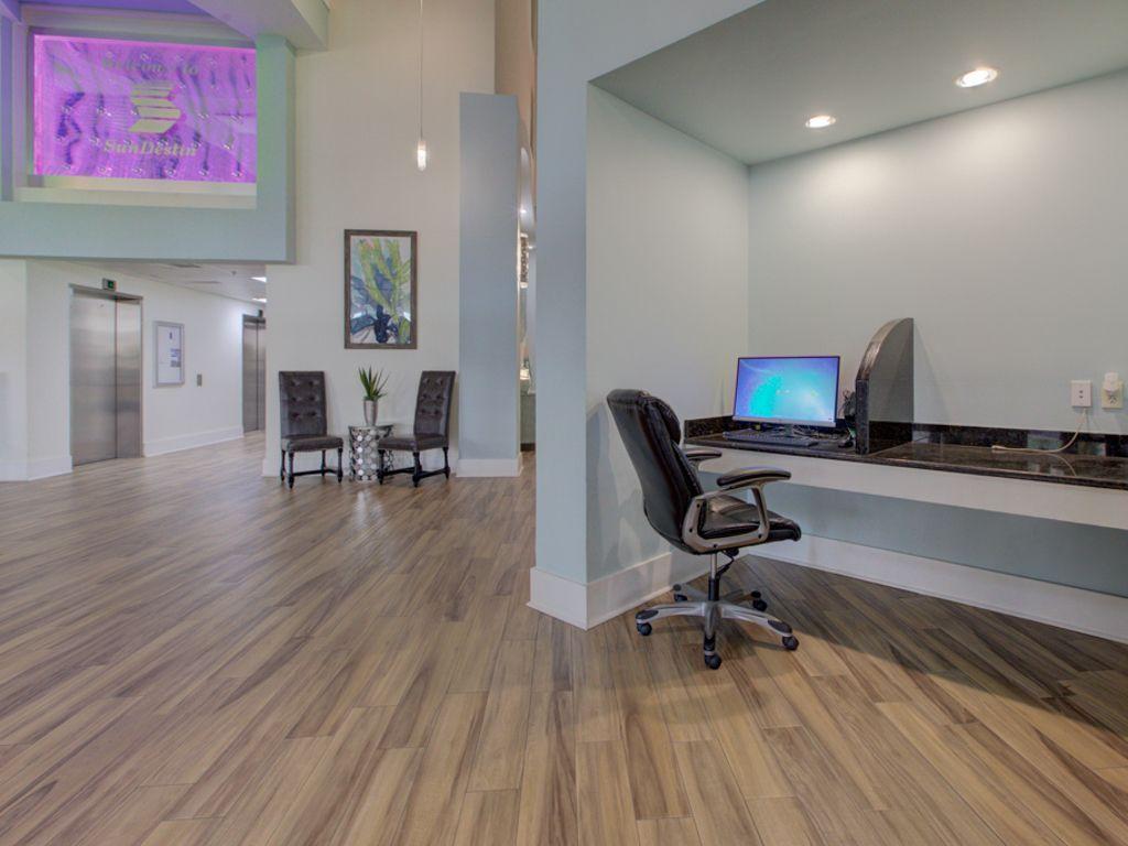 SUNDESTIN INTERNATIONAL CONDO - Residential