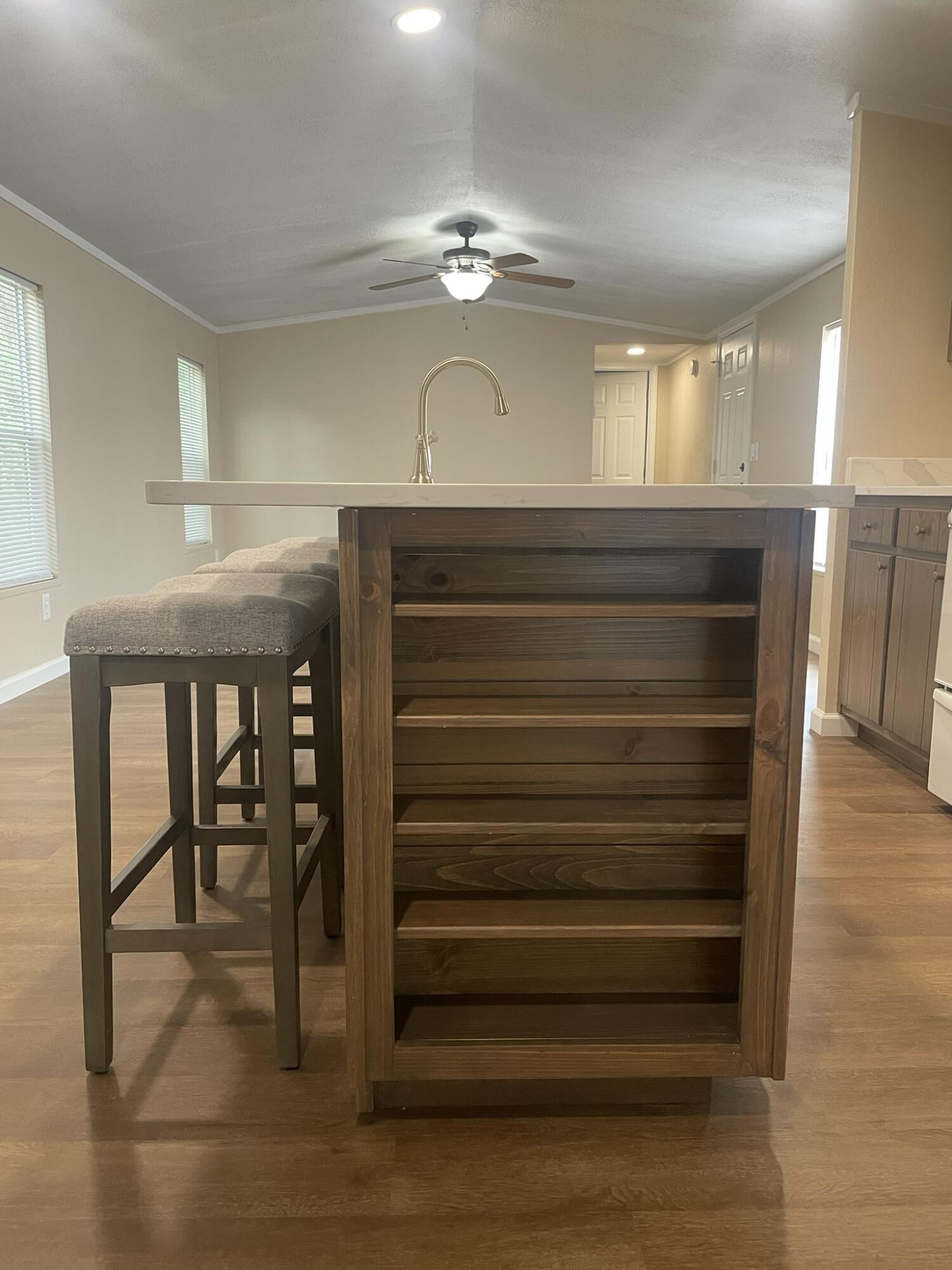 METES & BOUNDS - Residential Lease